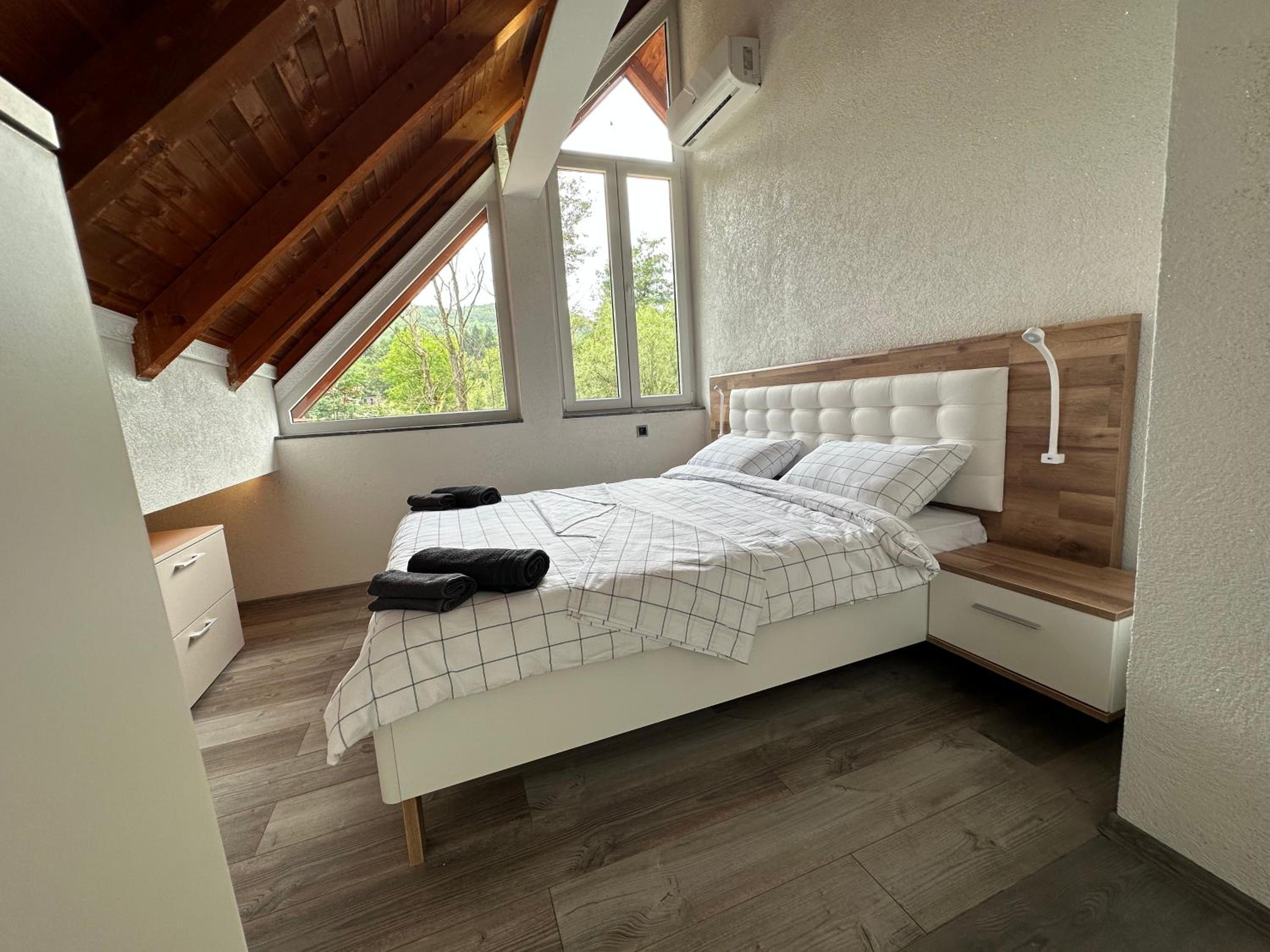 Villa photo 1