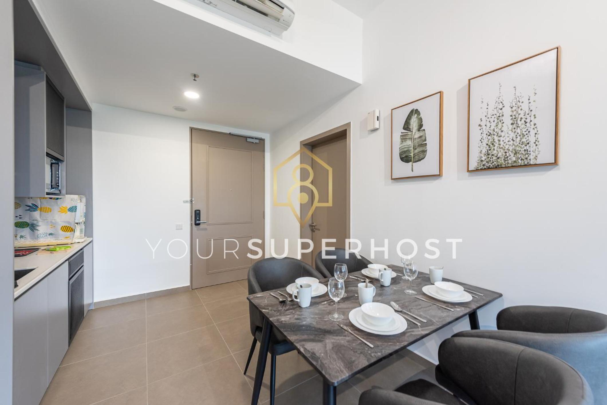 Two-Bedroom Deluxe Apartment - Photo 10