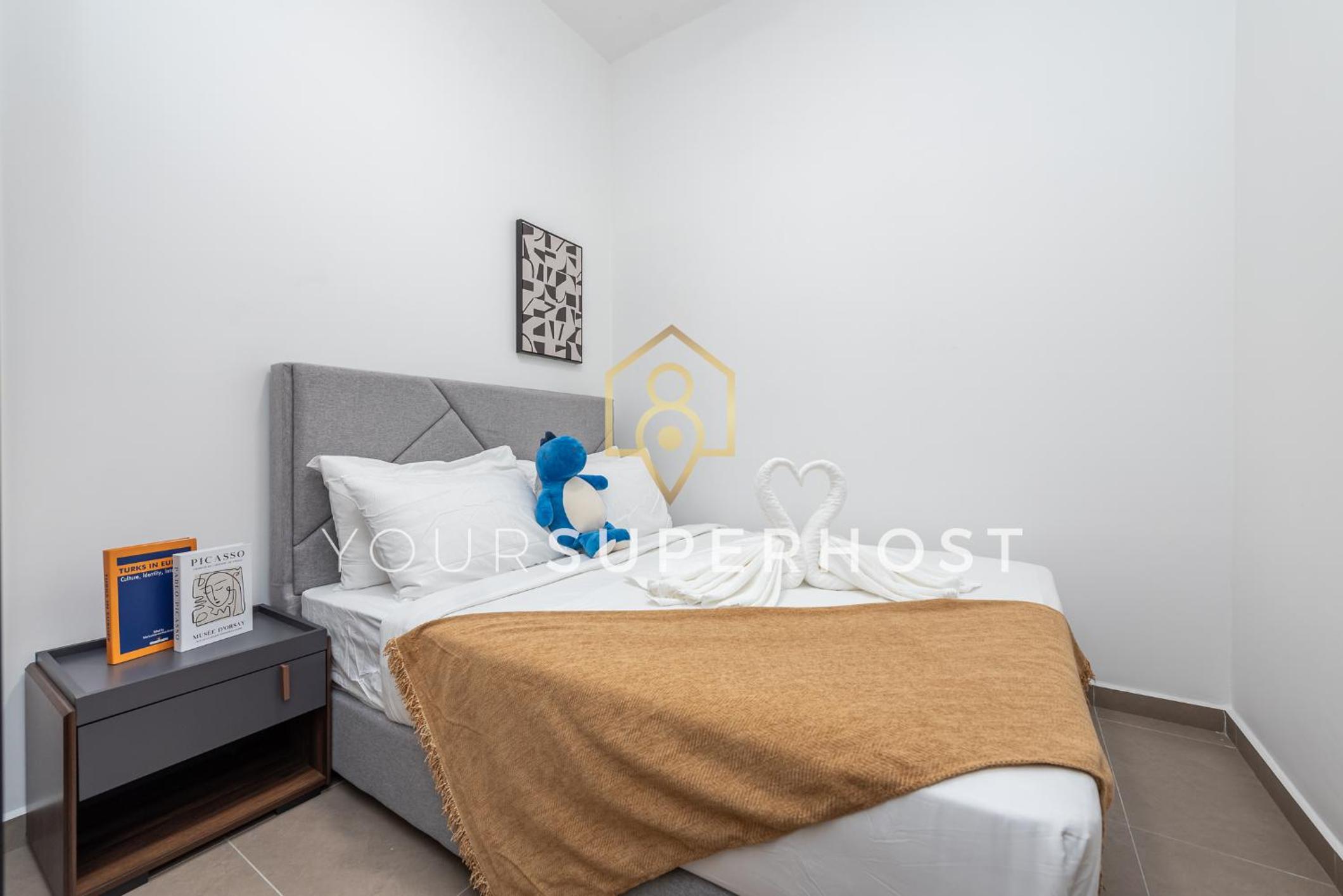 Two-Bedroom Deluxe Apartment - Photo 14