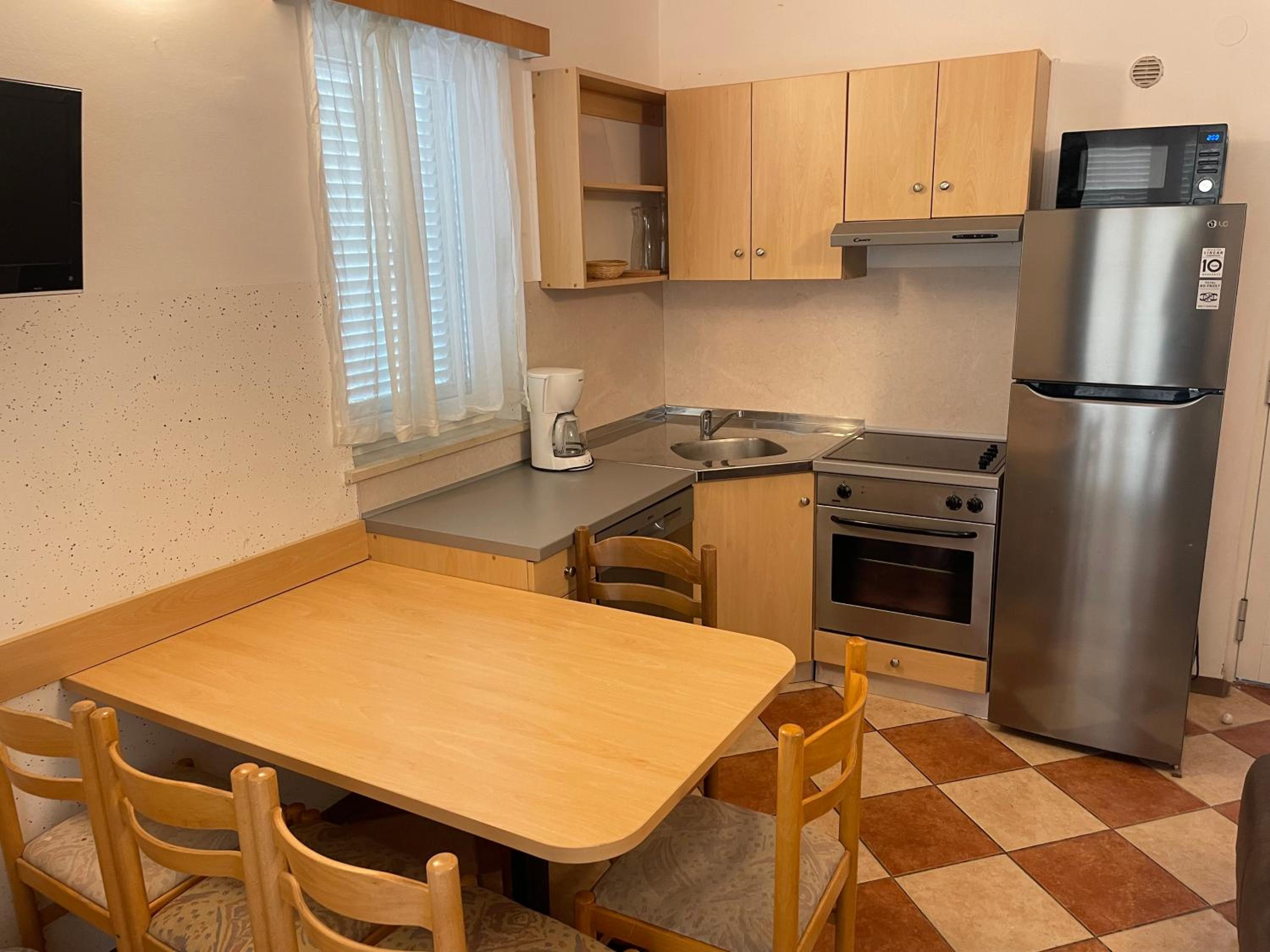 Two-Bedroom Apartment with Sea View (4 Adults) photo 2