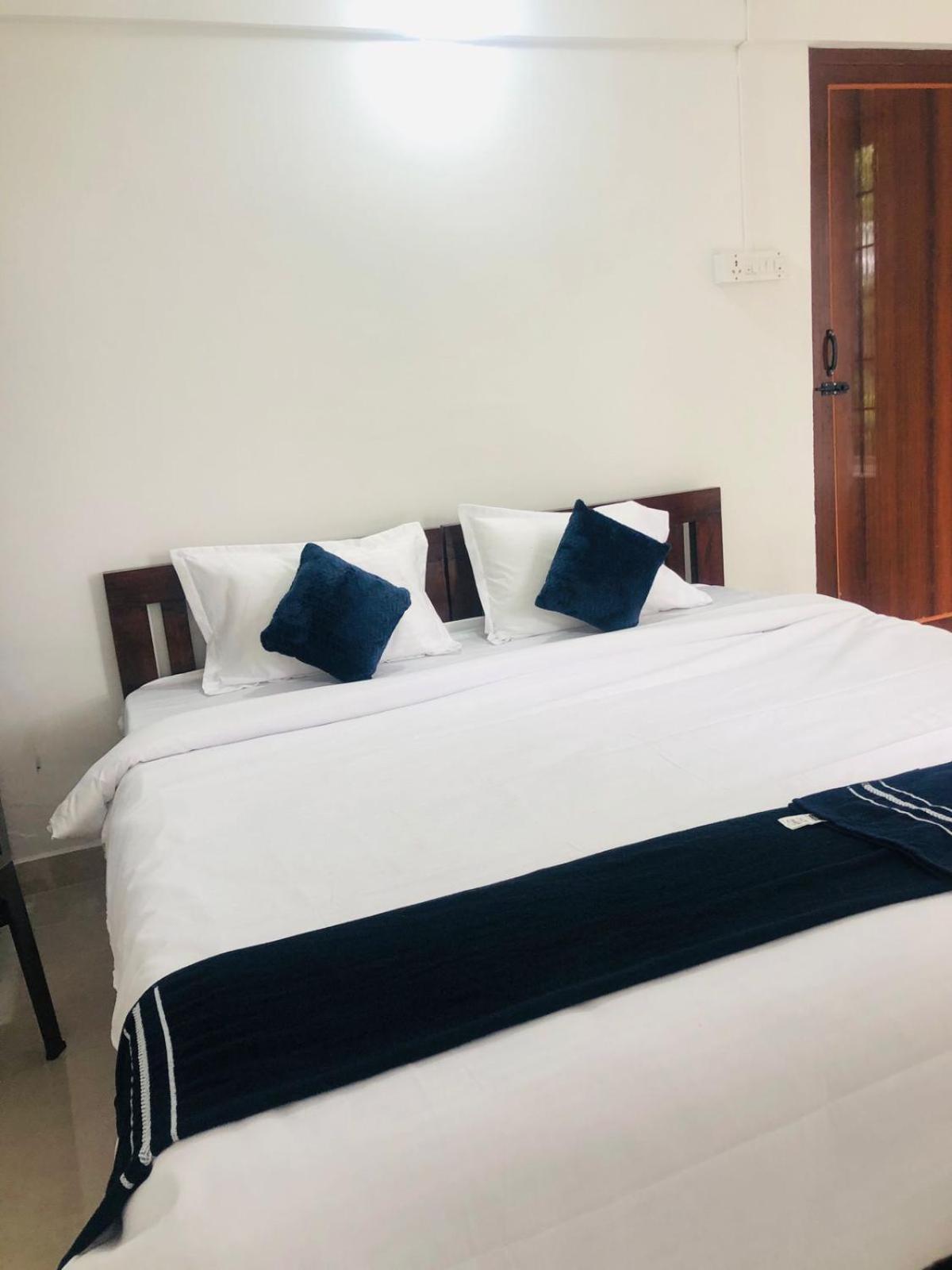 Deluxe Double Room photo 3