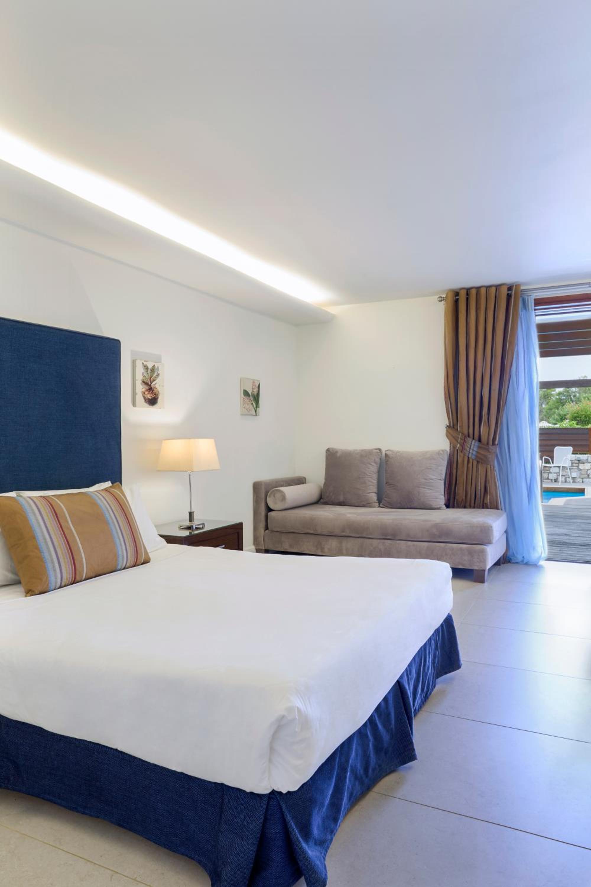 Junior Suite with Private Pool