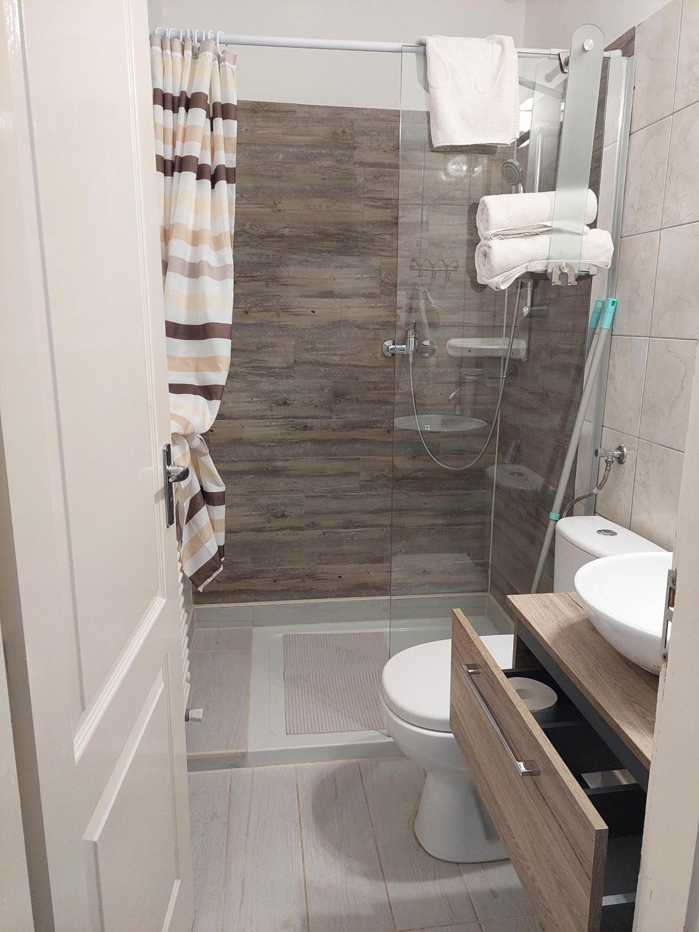 Double Room with Patio photo 3