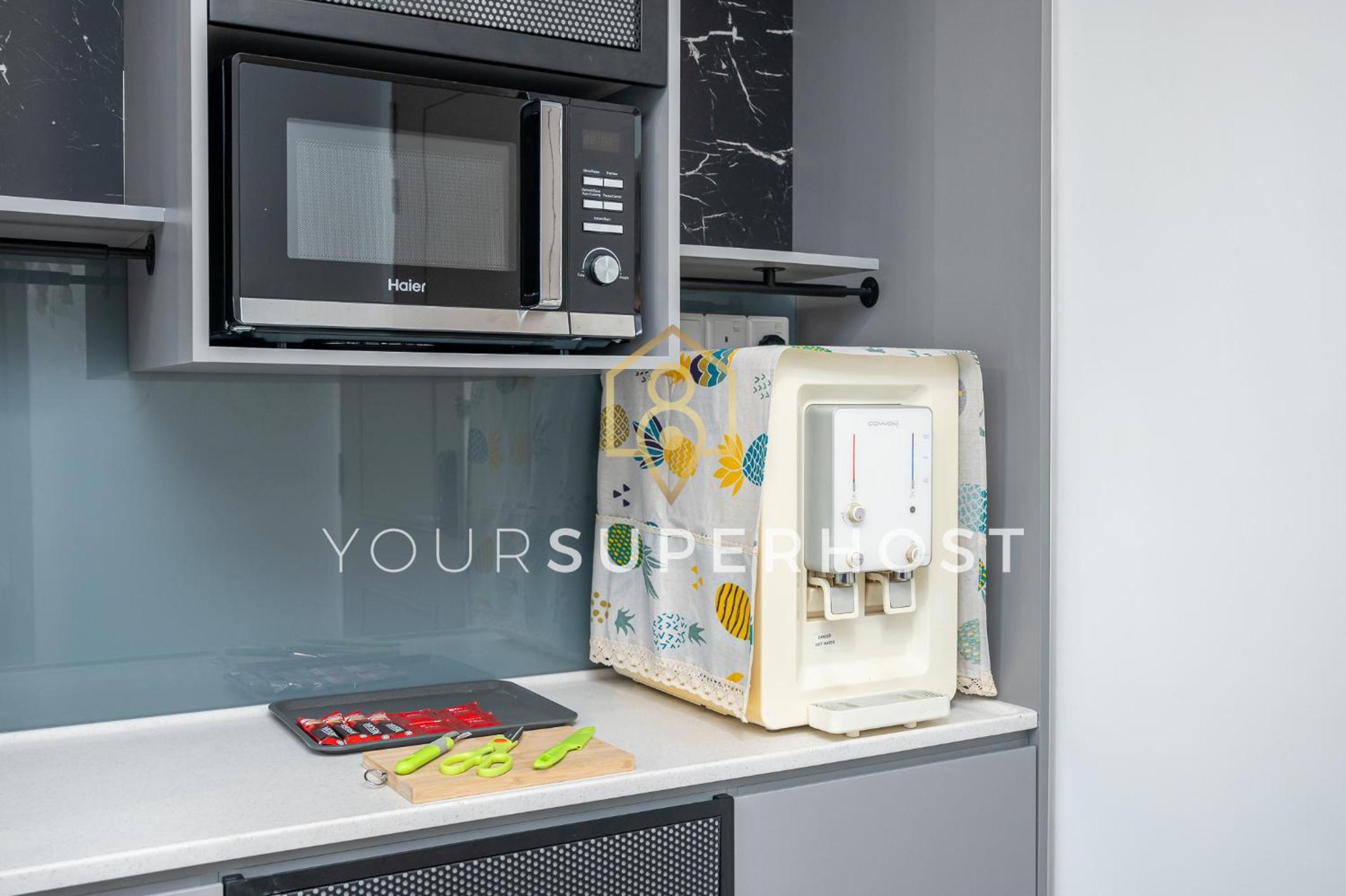 Two-Bedroom Deluxe Apartment - Photo 6