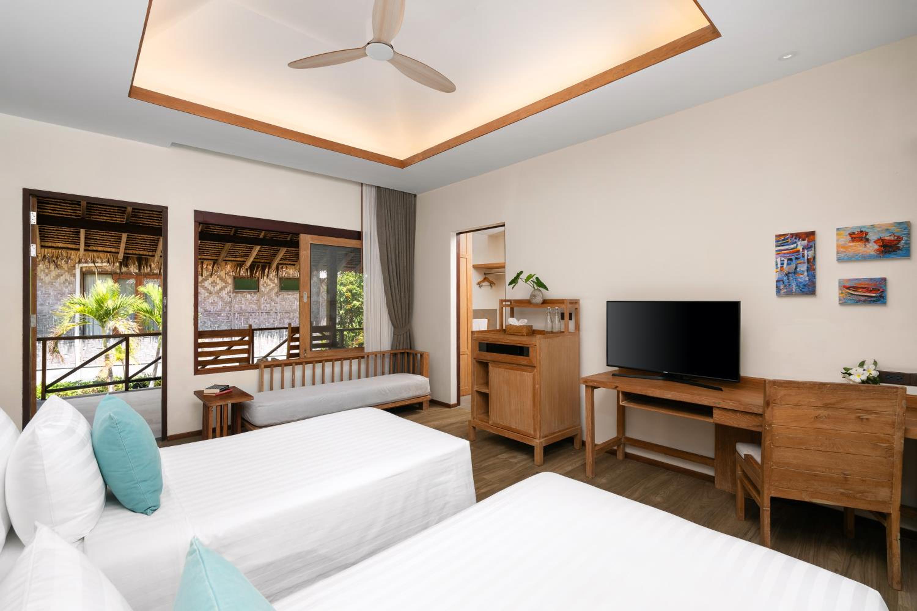 Deluxe Premium Bungalow 2 Twin