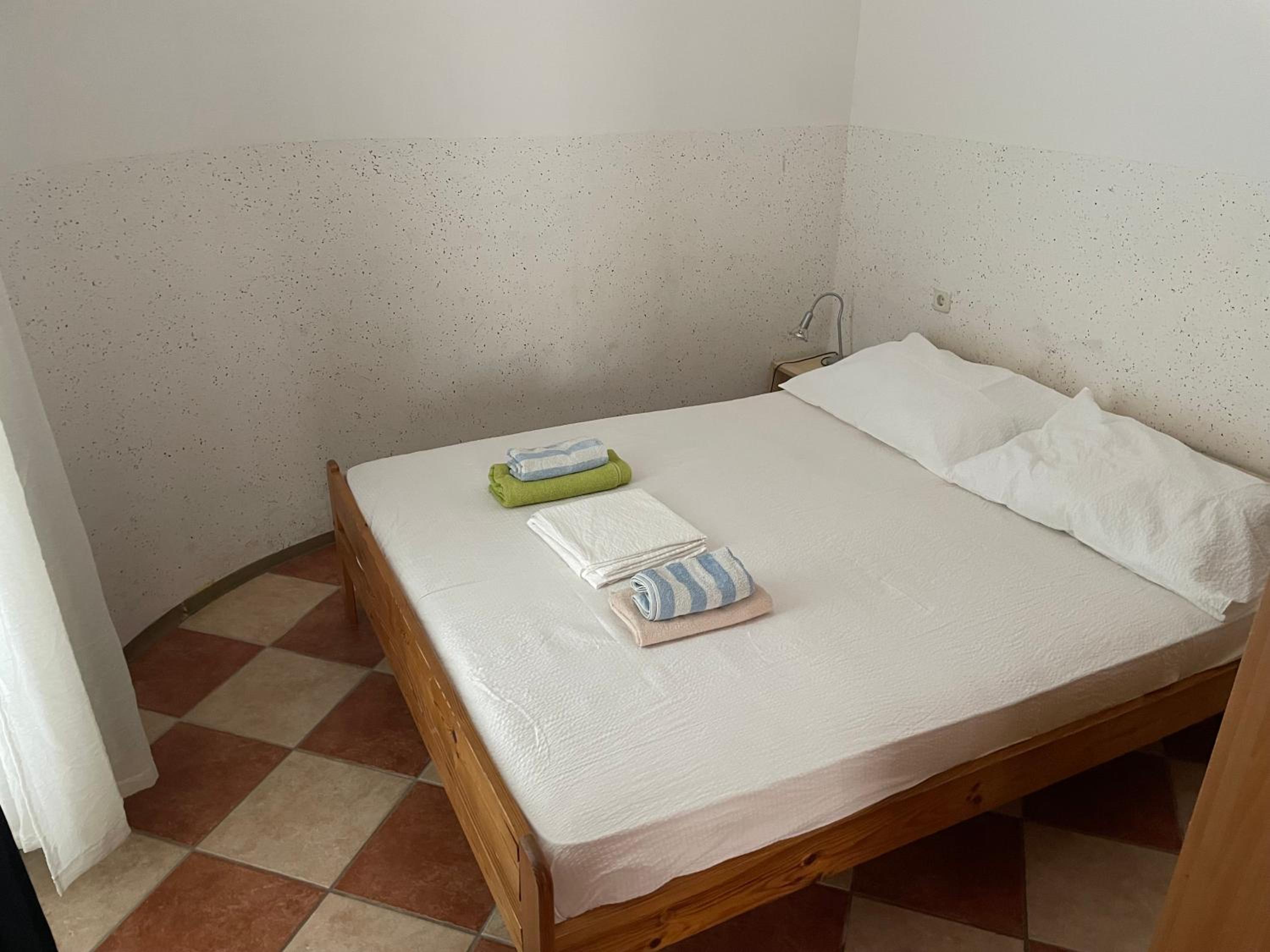 Two-Bedroom Apartment with Sea View (6 Adults) photo 2