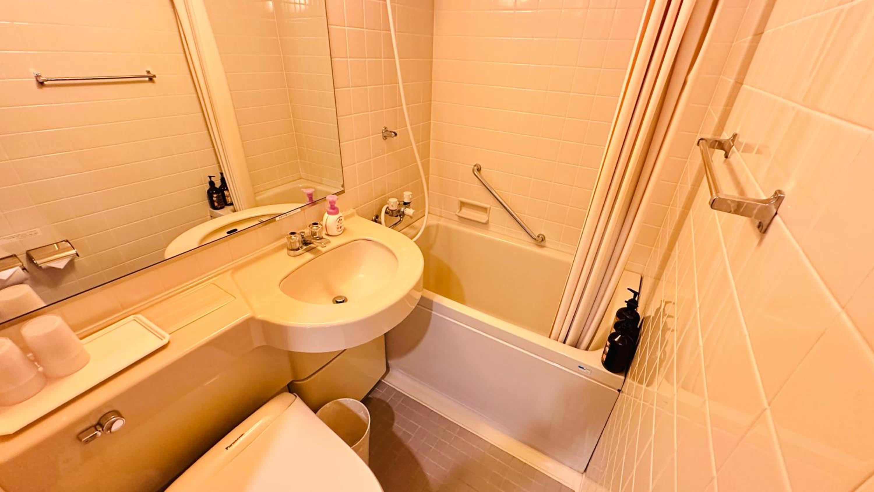 Japanese-Style Quadruple Room photo 3