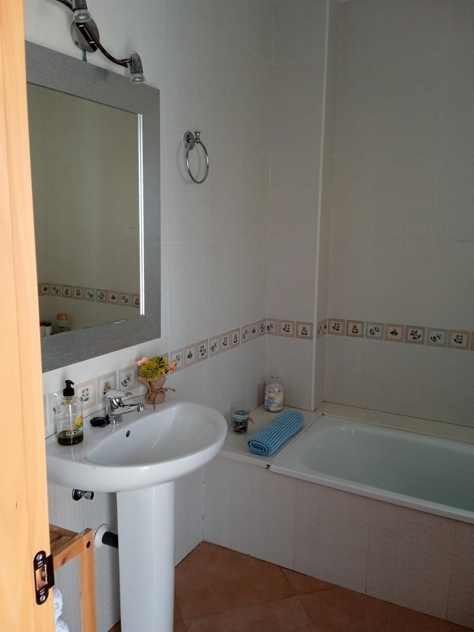 Three-Bedroom House - Photo 10