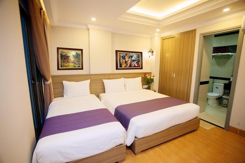 Triple Room with City View - Photo 3