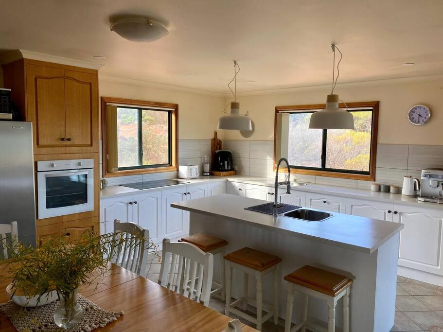 Three-Bedroom Home photo 3