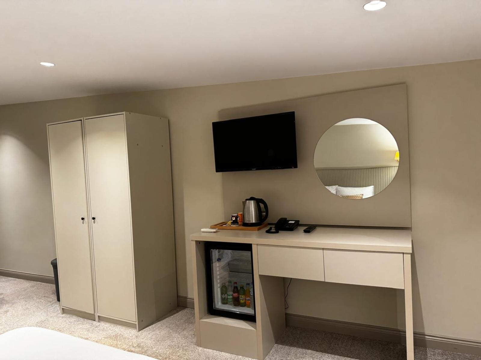 Standard Triple Room photo 3