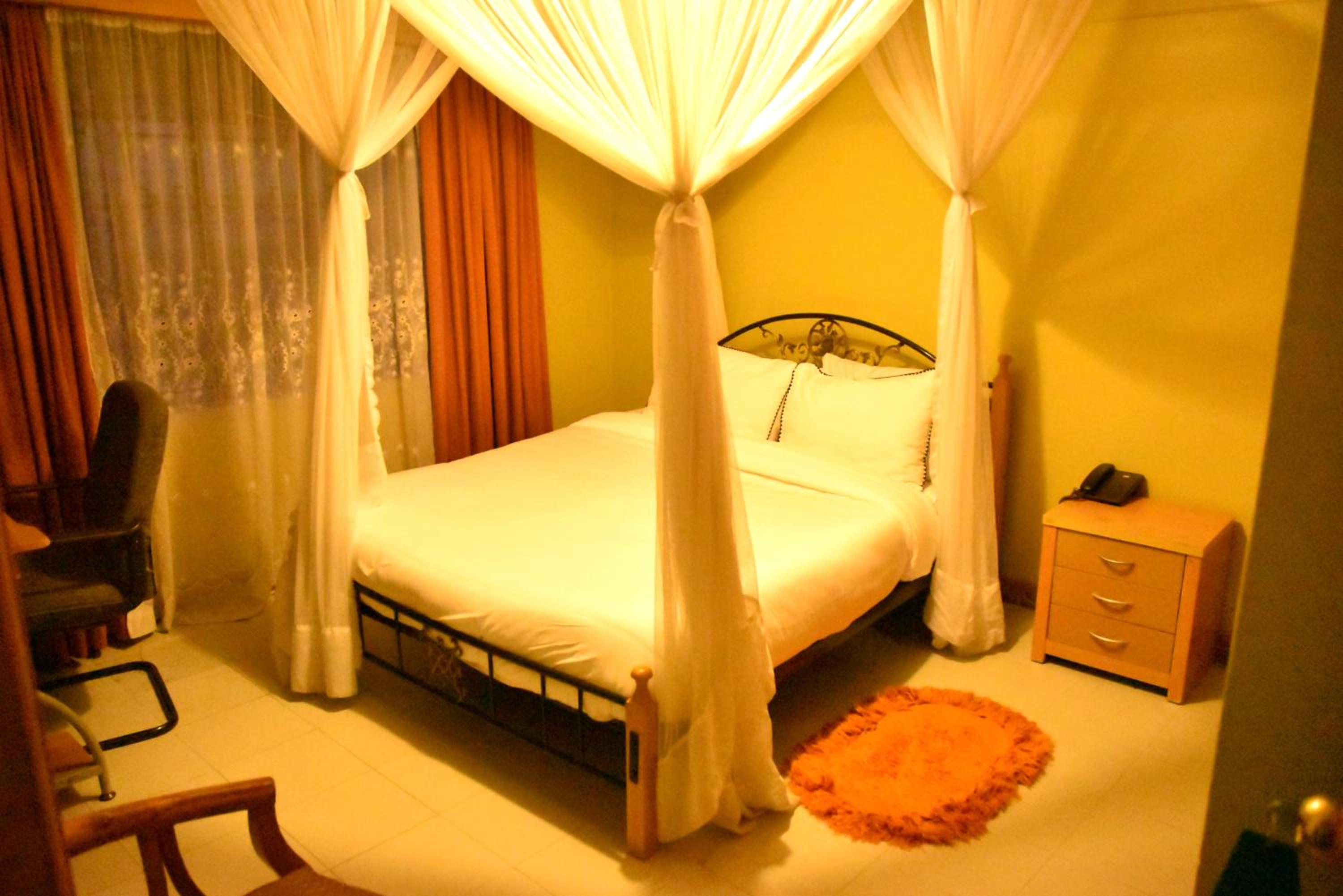 Budget Single Room photo 3