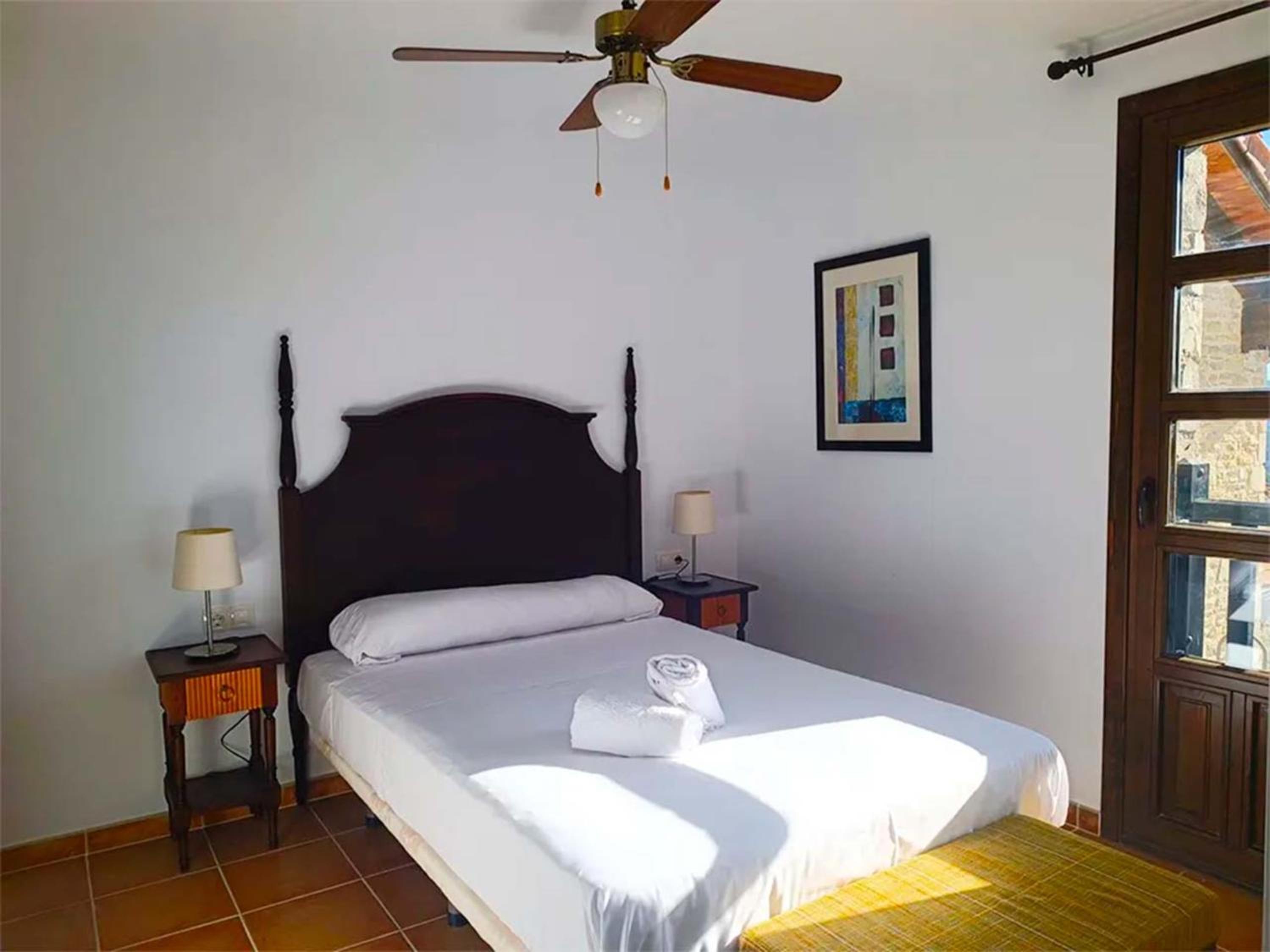 Apartamento 2/4 Dúplex con vistas 1 dormitorio con balcón