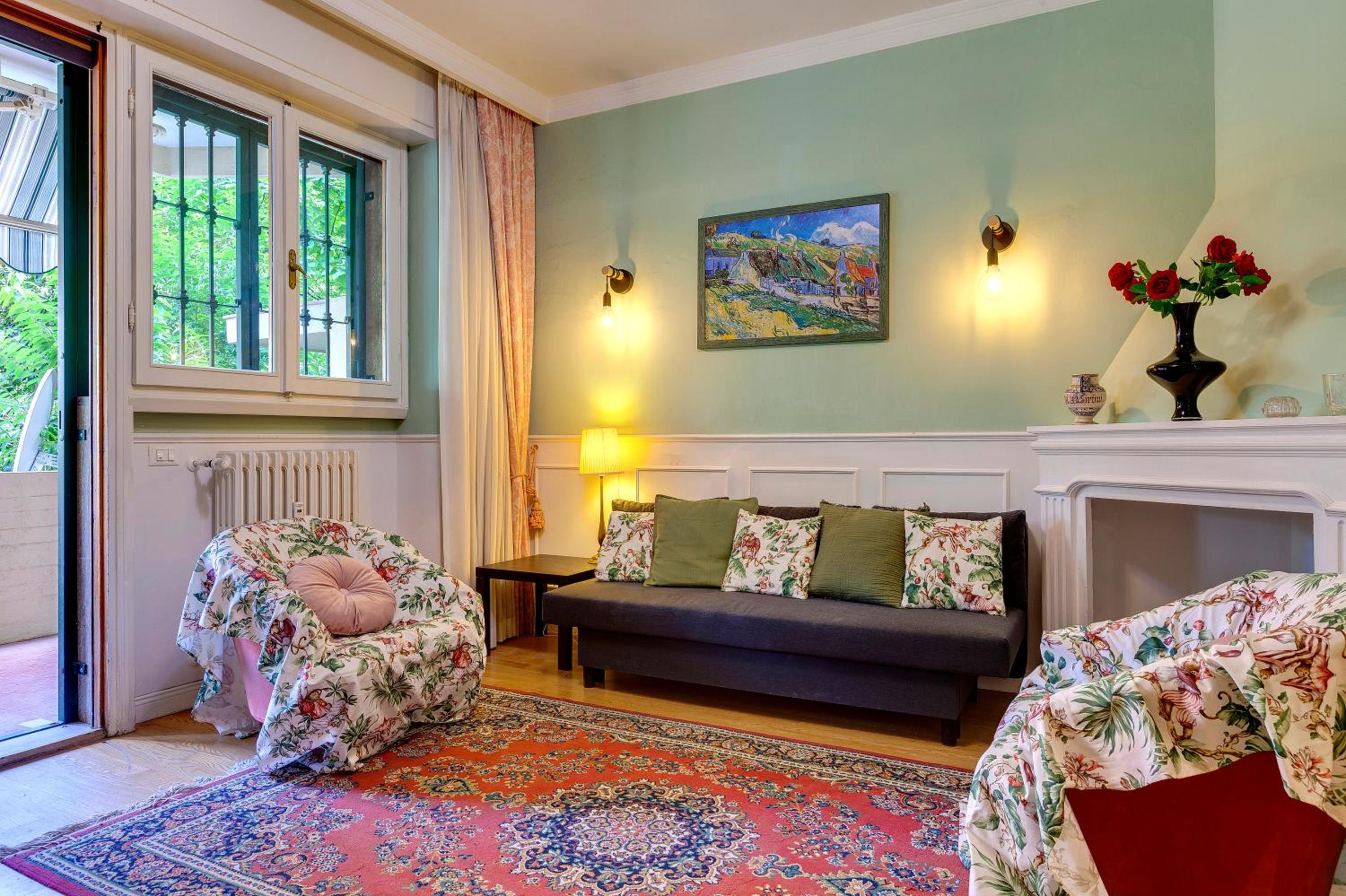 Apartment with Terrace