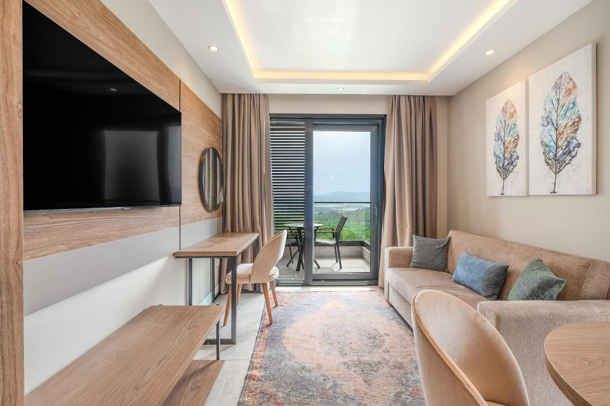King Suite with Sea View - Photo 2