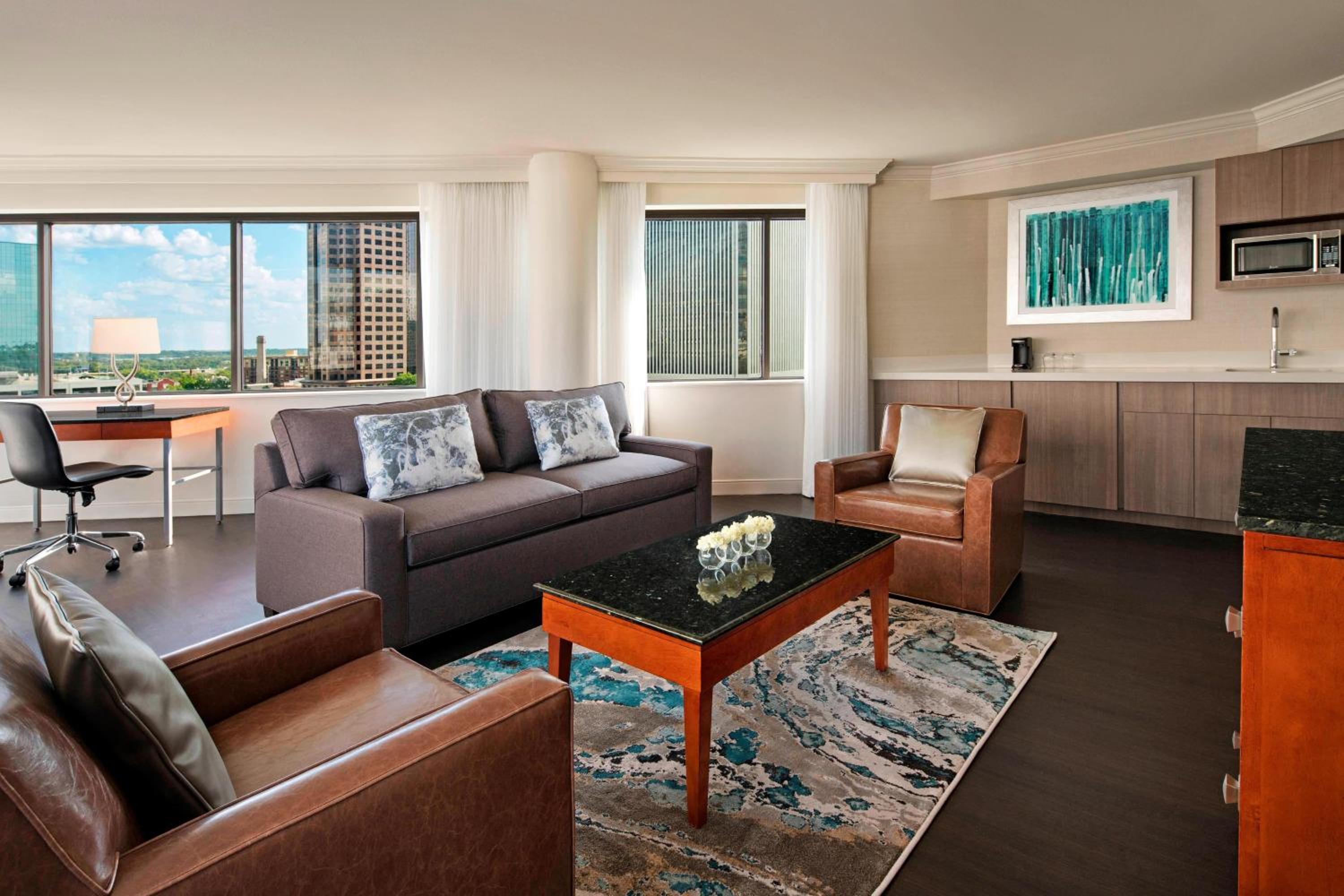 Junior Suite, 1 King, Sofa bed, River view - Photo 4