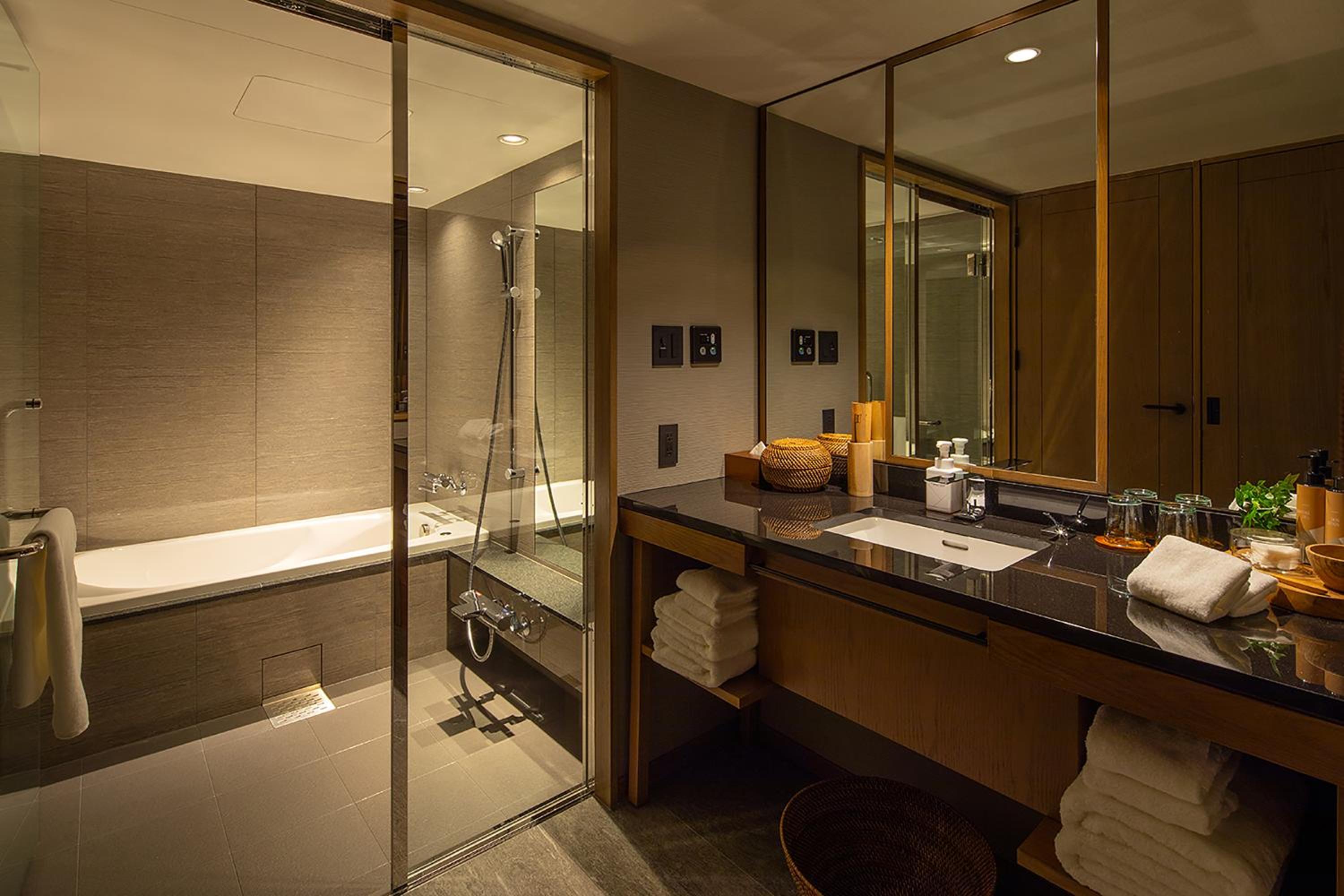 JUNIOR SUITE with Lounge Access (Over 13 years old only) - Non-Smoking - Photo 3