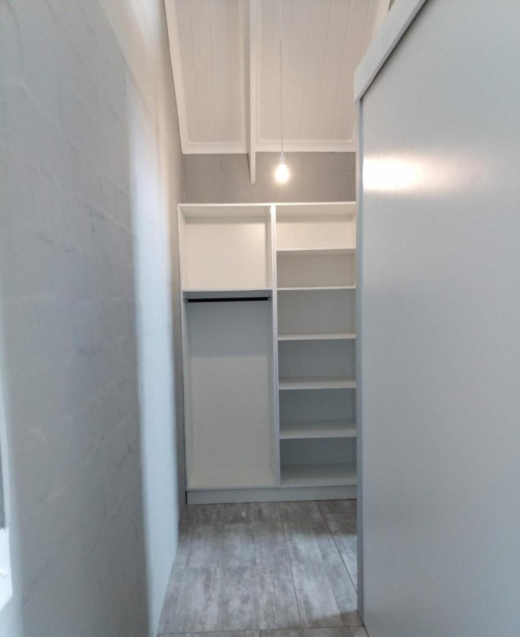 Apartment With Balcony photo 3