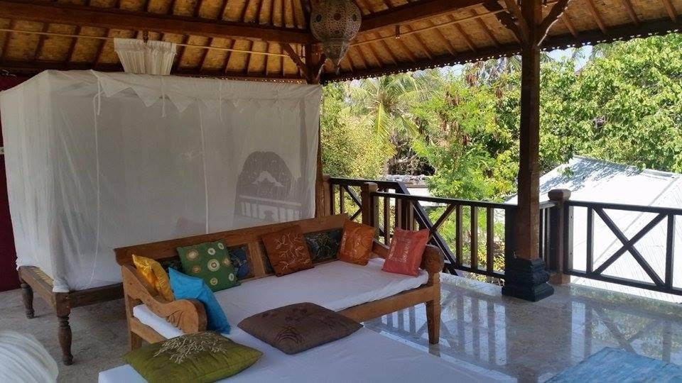 Double Room with Bathroom - Photo 3