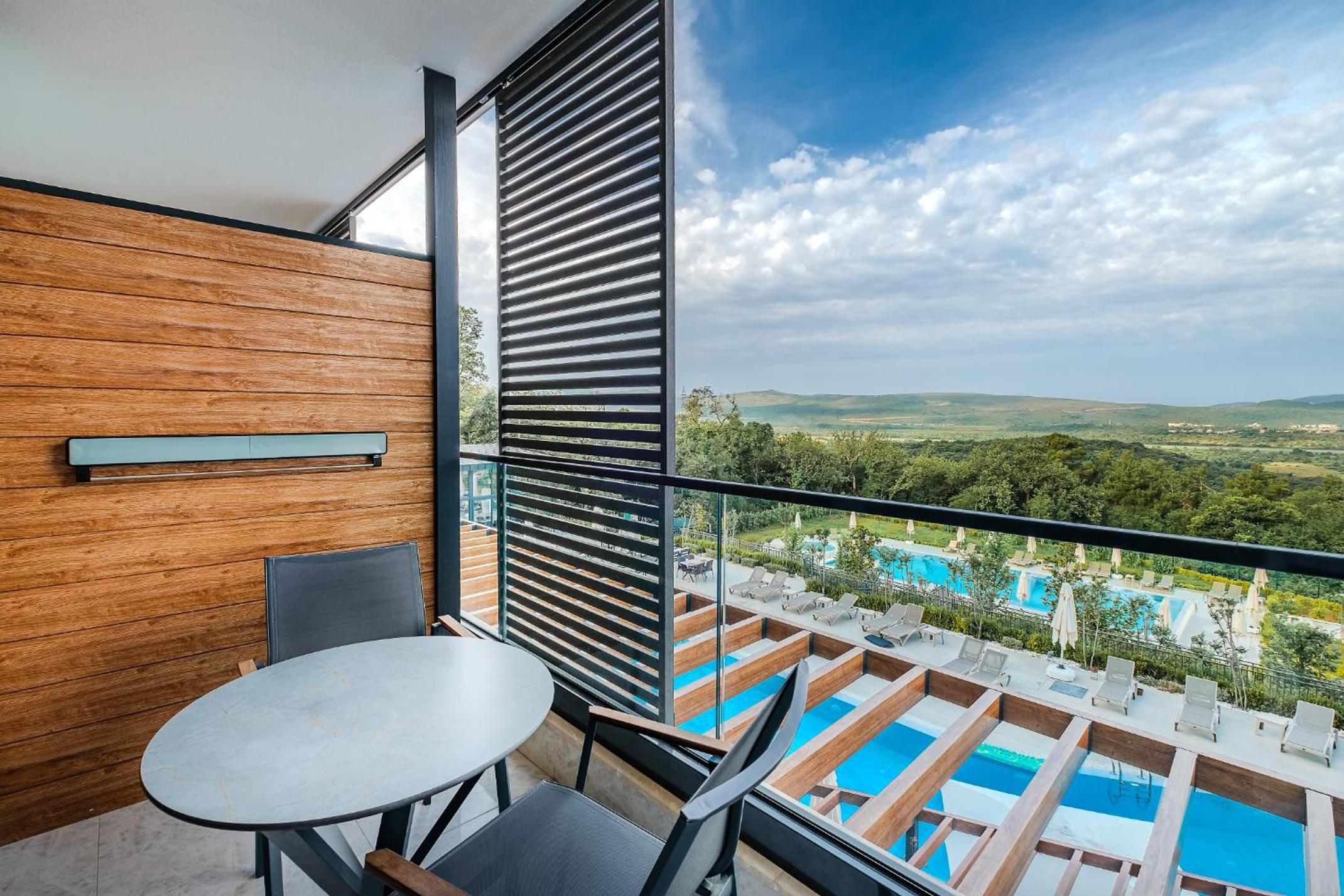 King Studio with Sea View - Photo 6