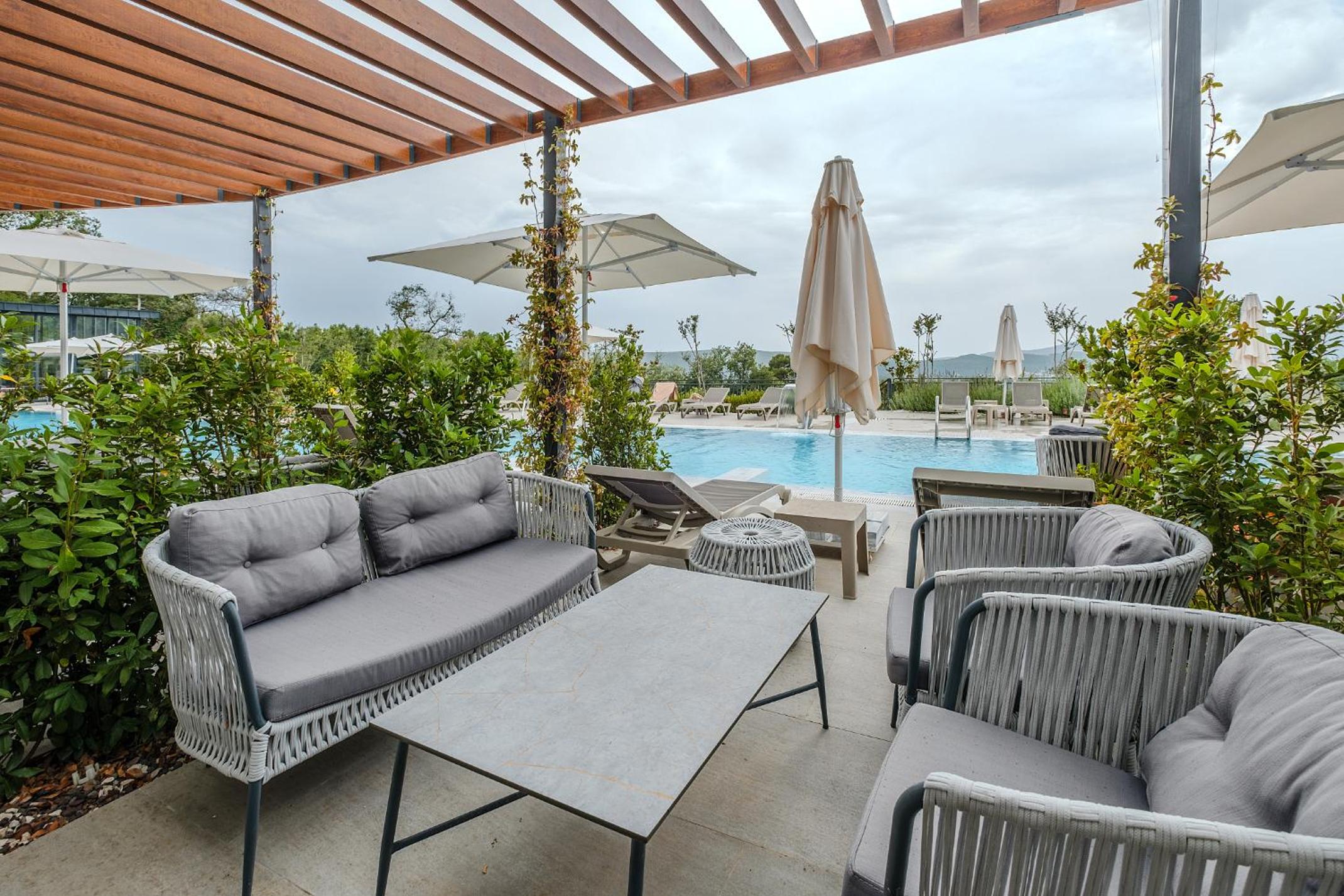 Double Room With Seaview - Direct Access to Pool - Photo 7