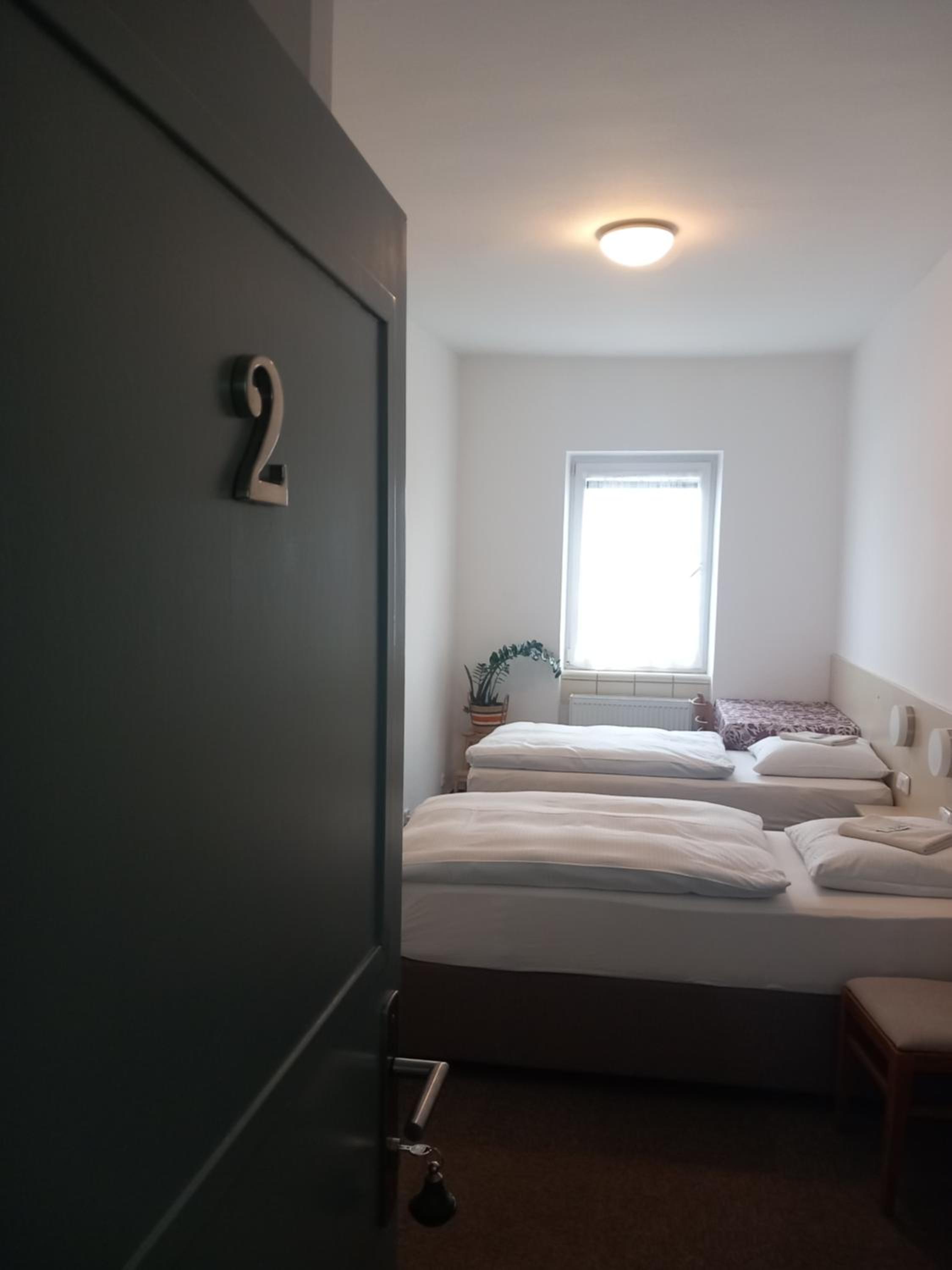 Economy Twin Room