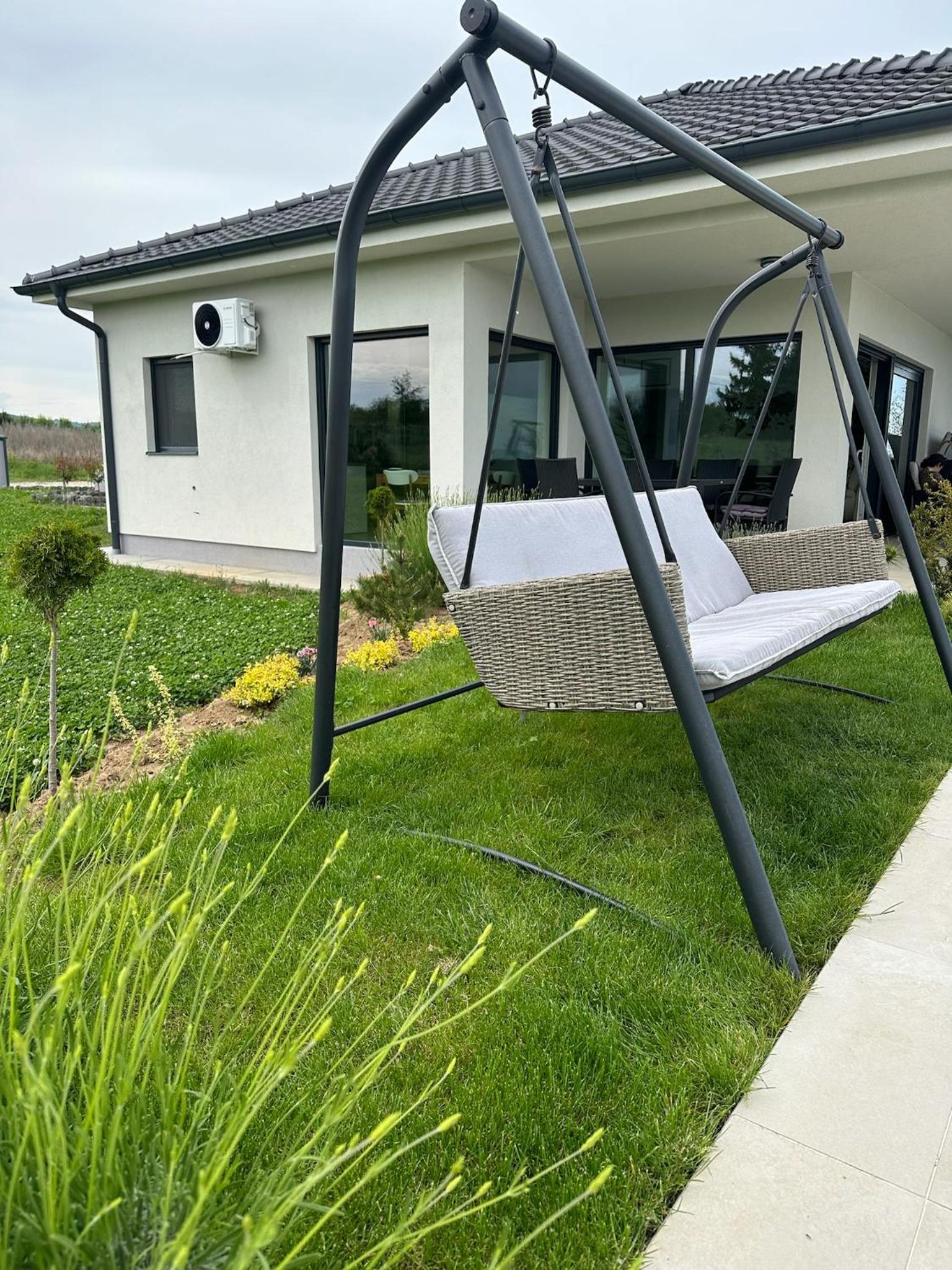 Three-Bedroom Villa photo 3