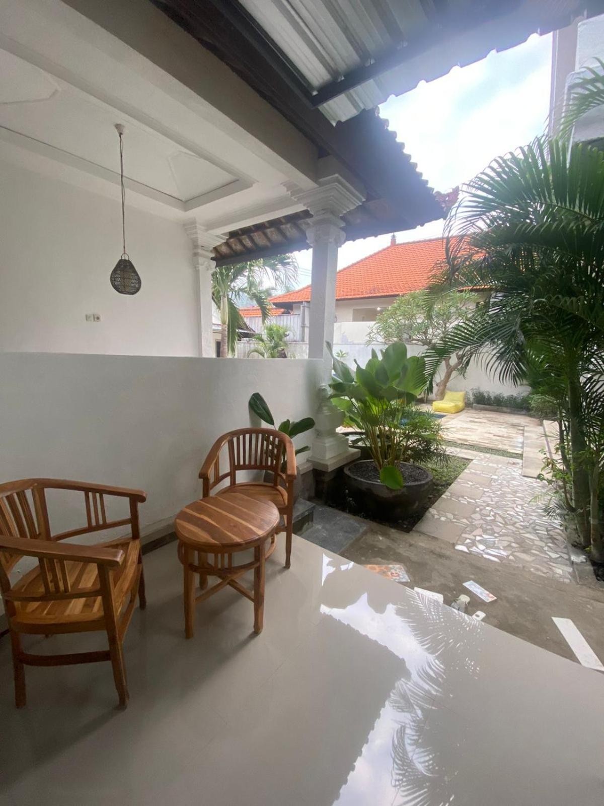 Deluxe Bungalow - Photo 12