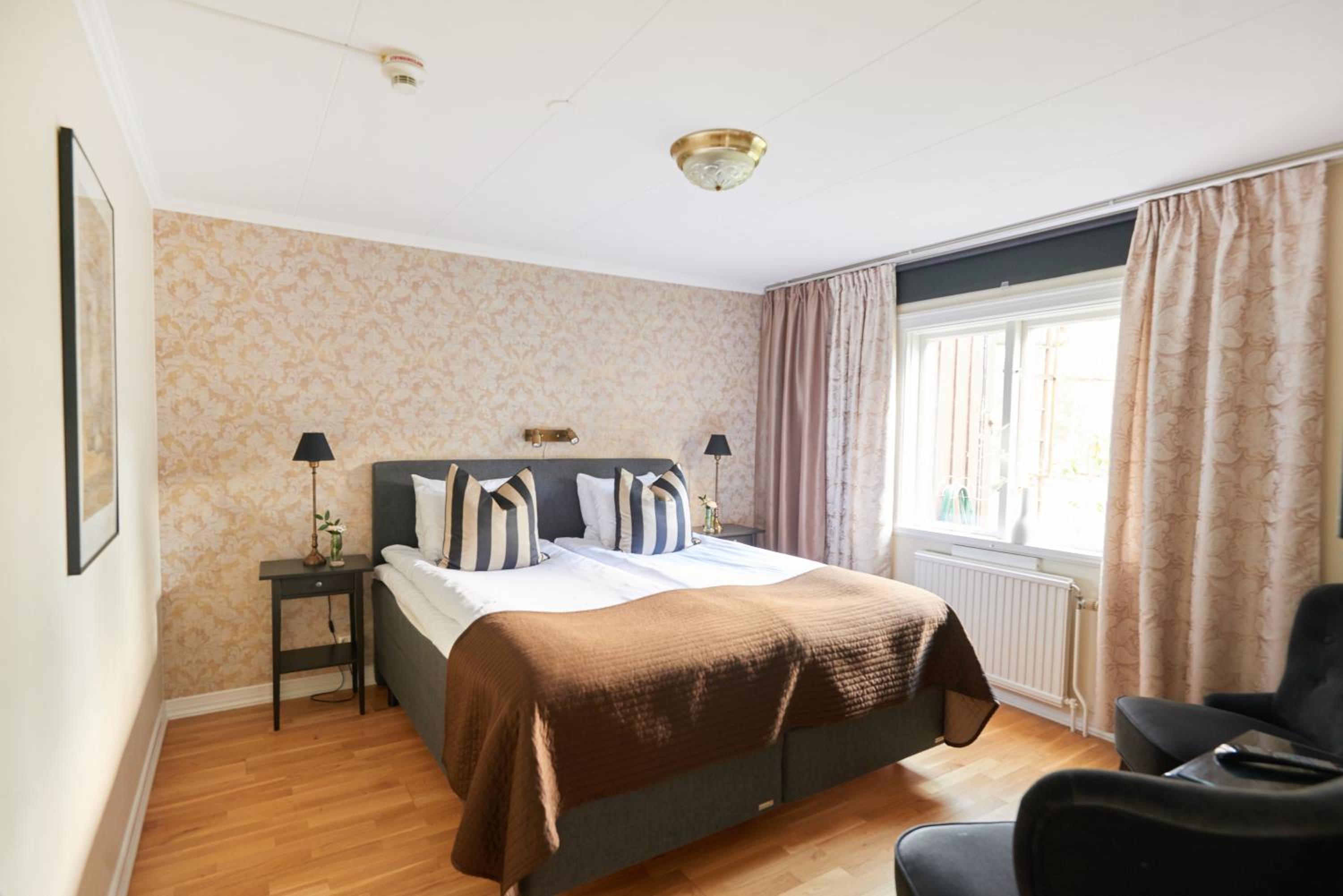 Deluxe Double Room - Photo 5