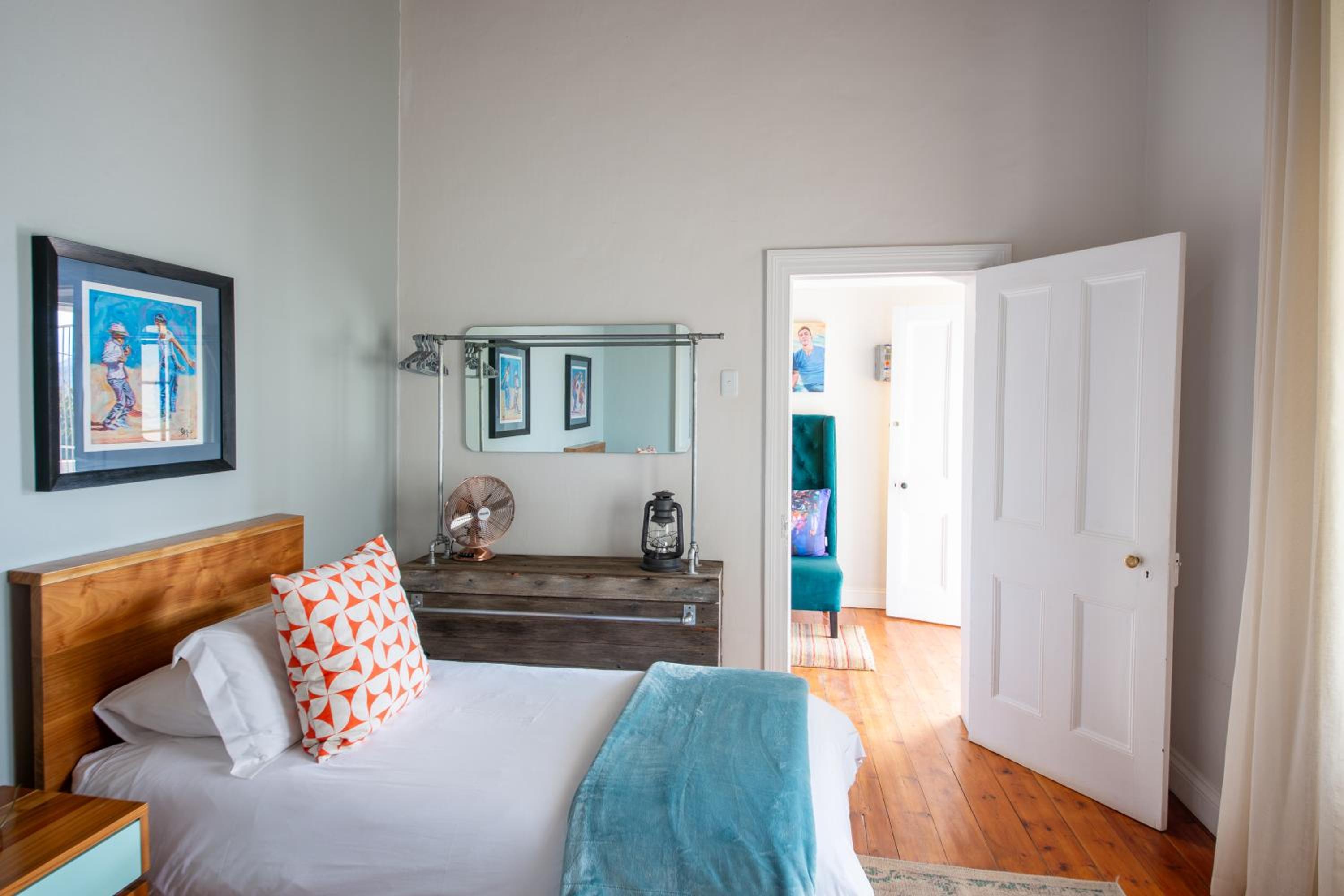 Two-Bedroom House photo 3
