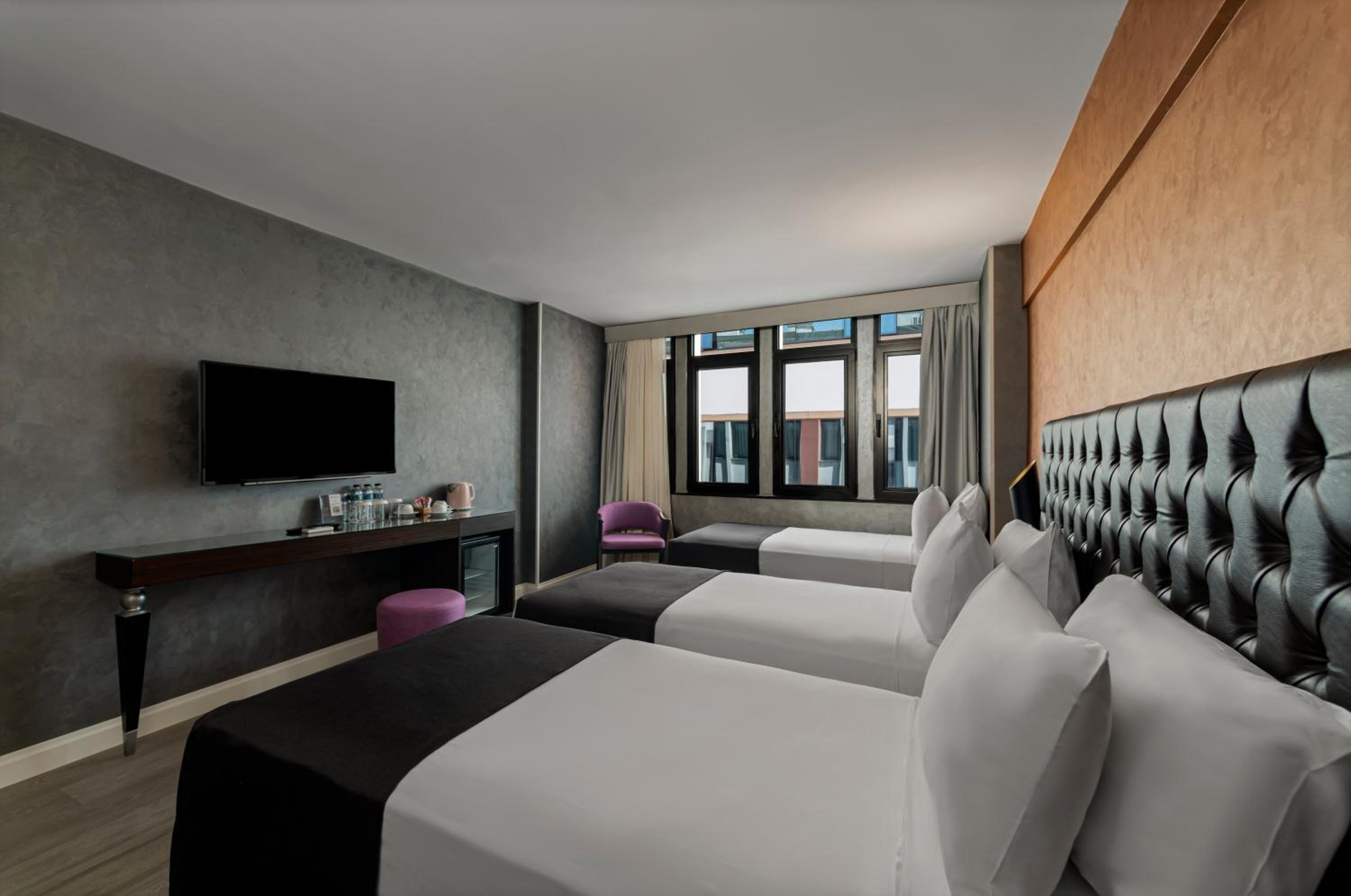 Deluxe Double Room photo 2