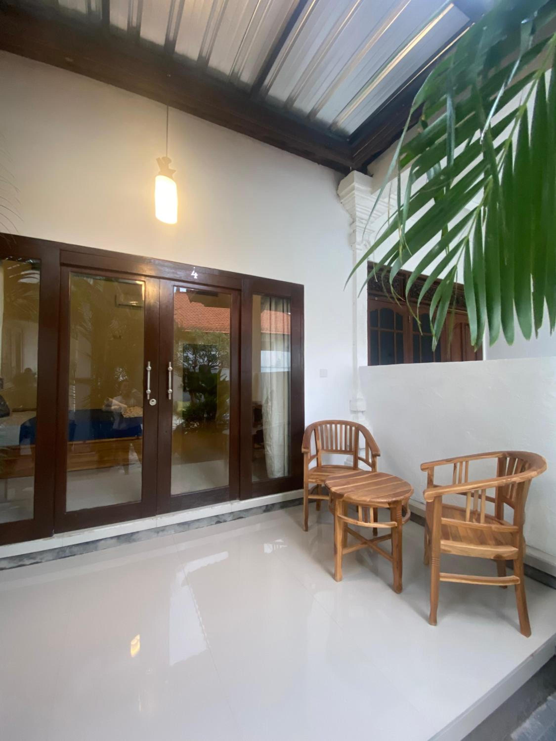 Deluxe Bungalow - Photo 2