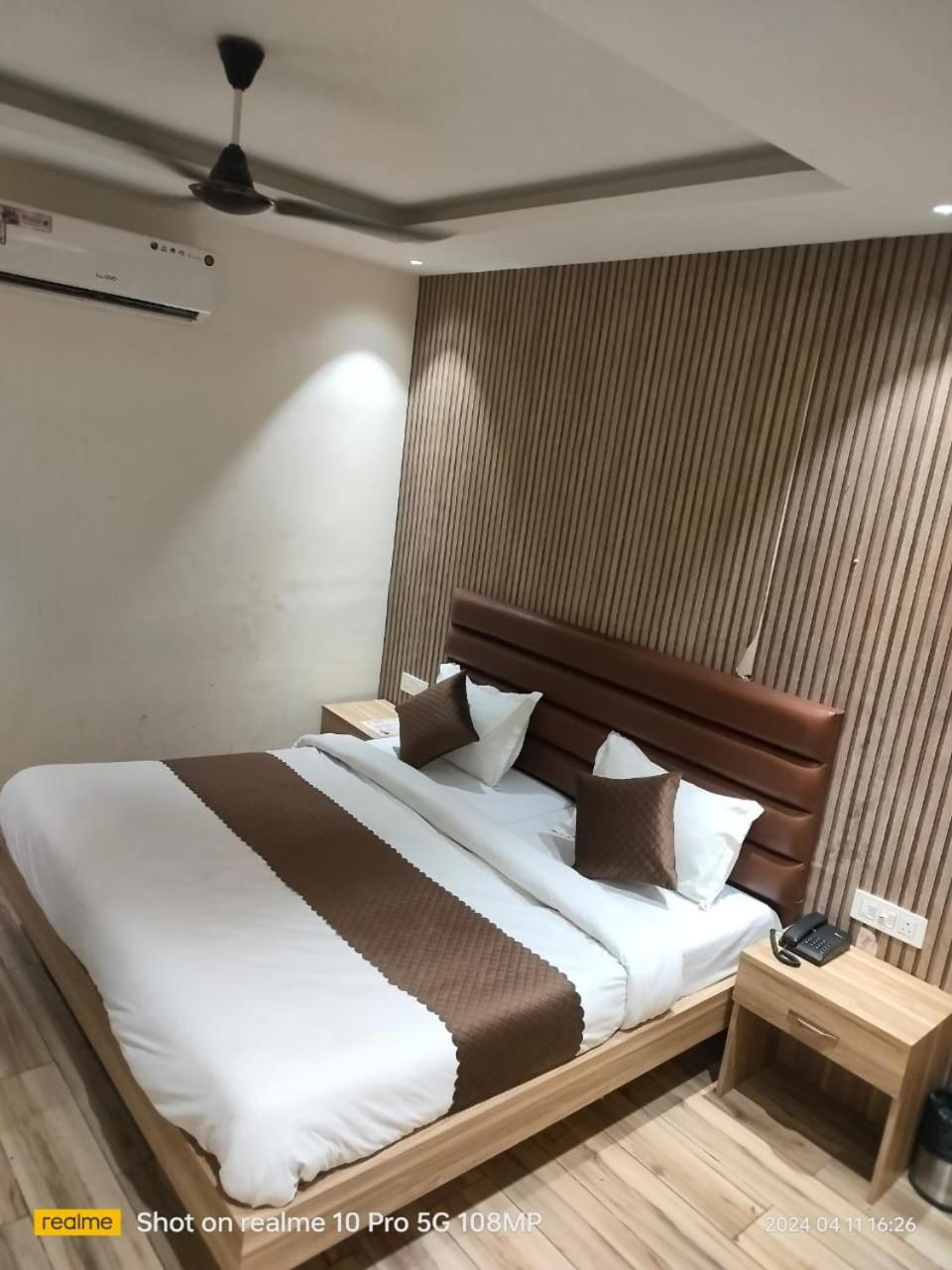 Deluxe Room photo 2