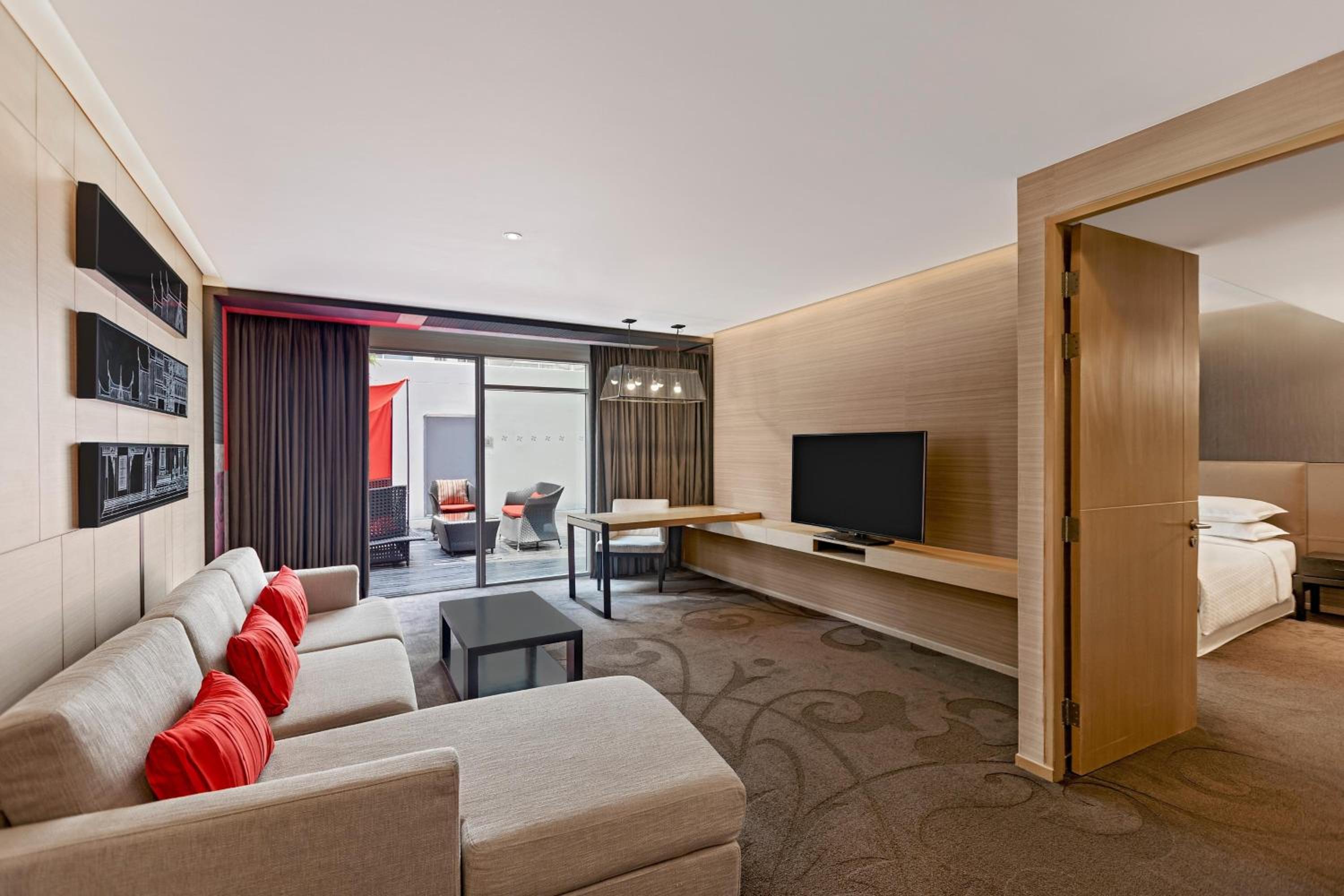 Terrace Suite King photo 2