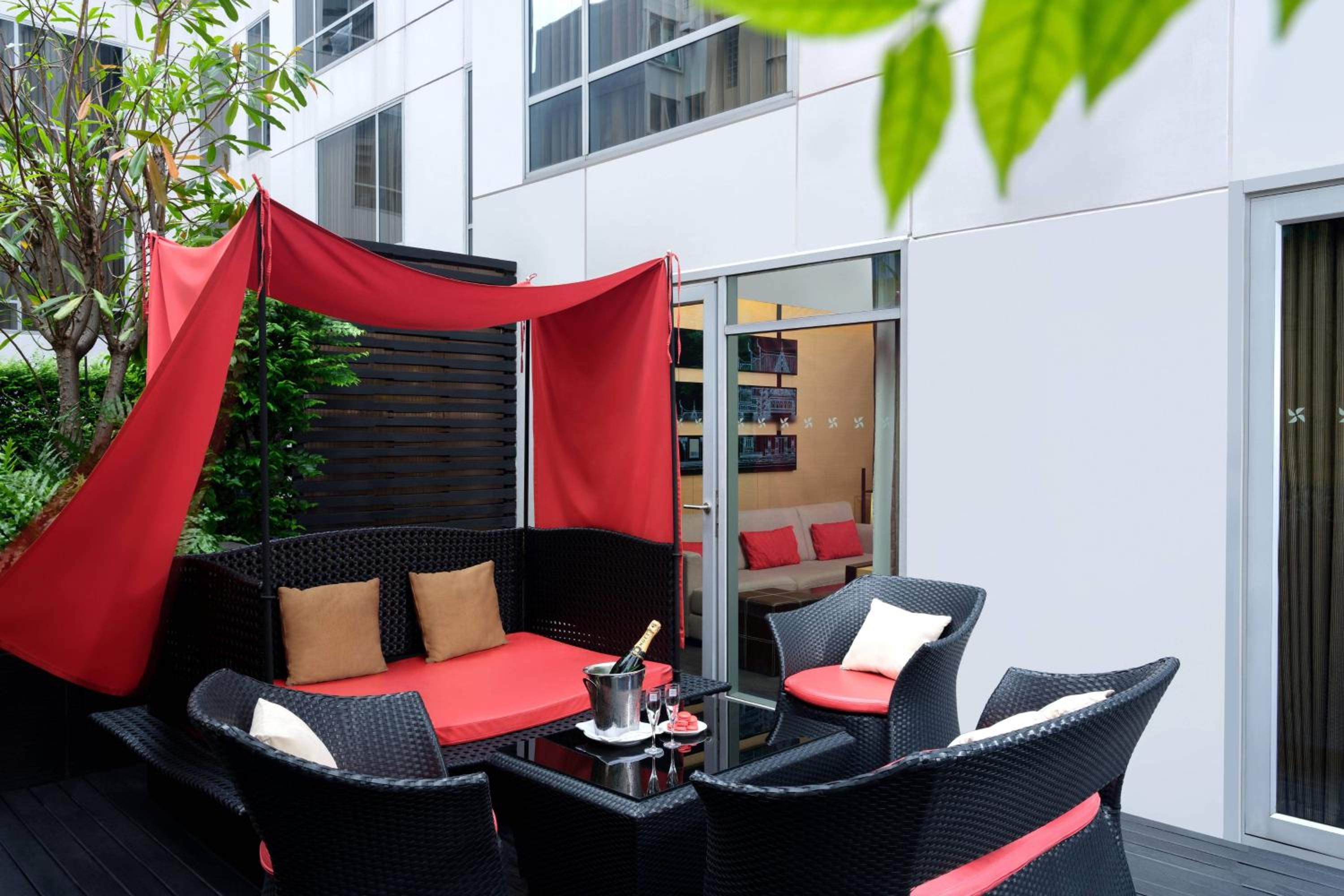 Terrace Suite King photo 3