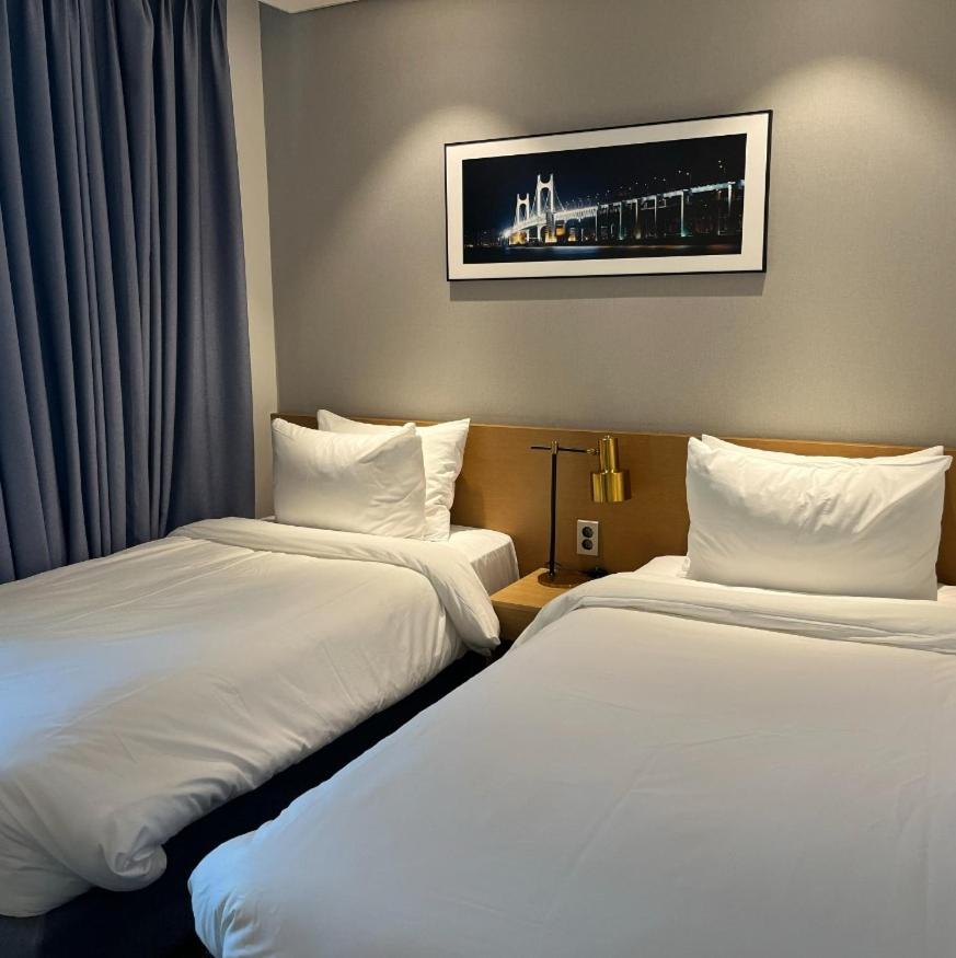 Standard Twin Room photo 1