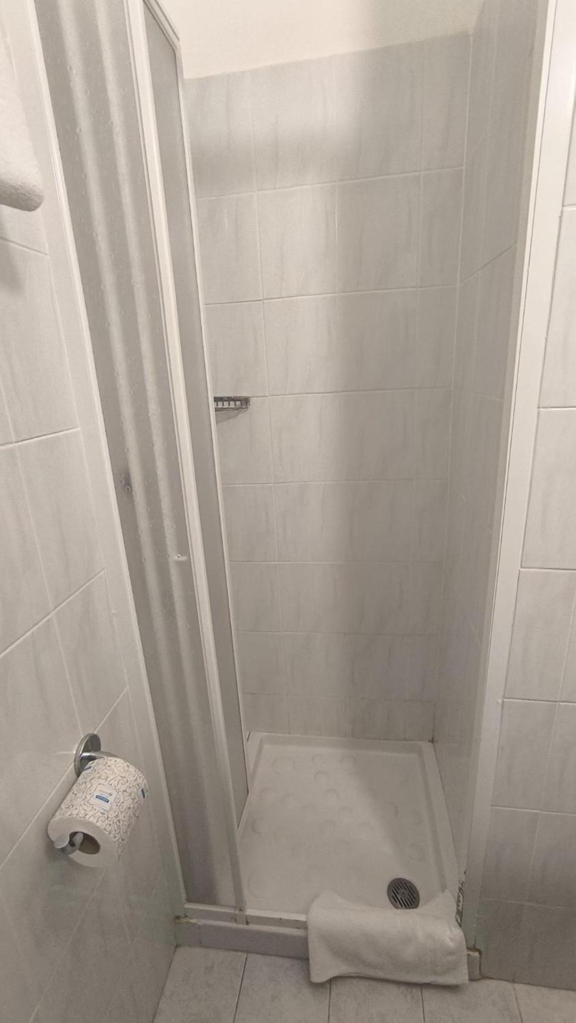 Classic Double Room with Sea View - Photo 5