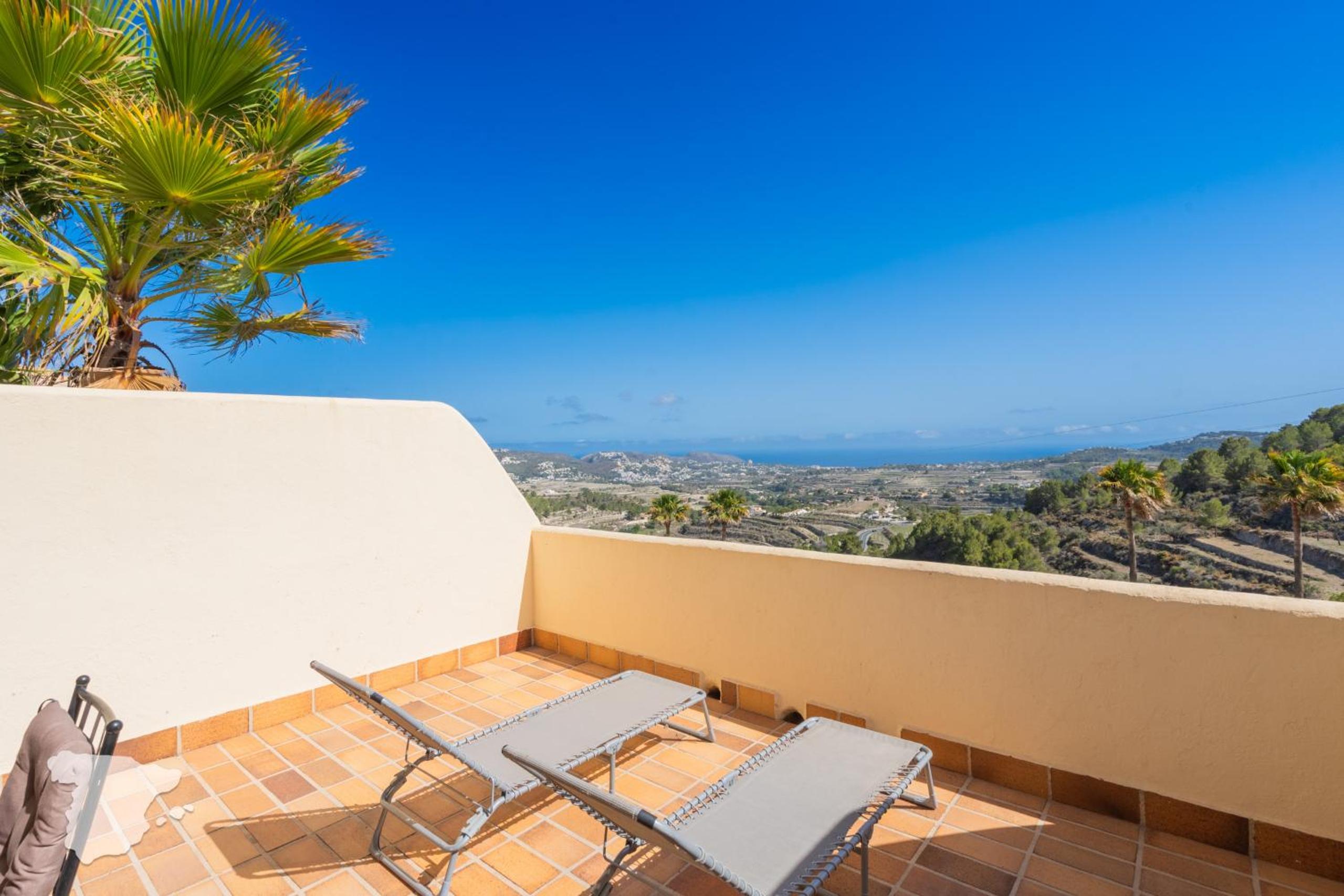 Apartment with Sea View photo 2