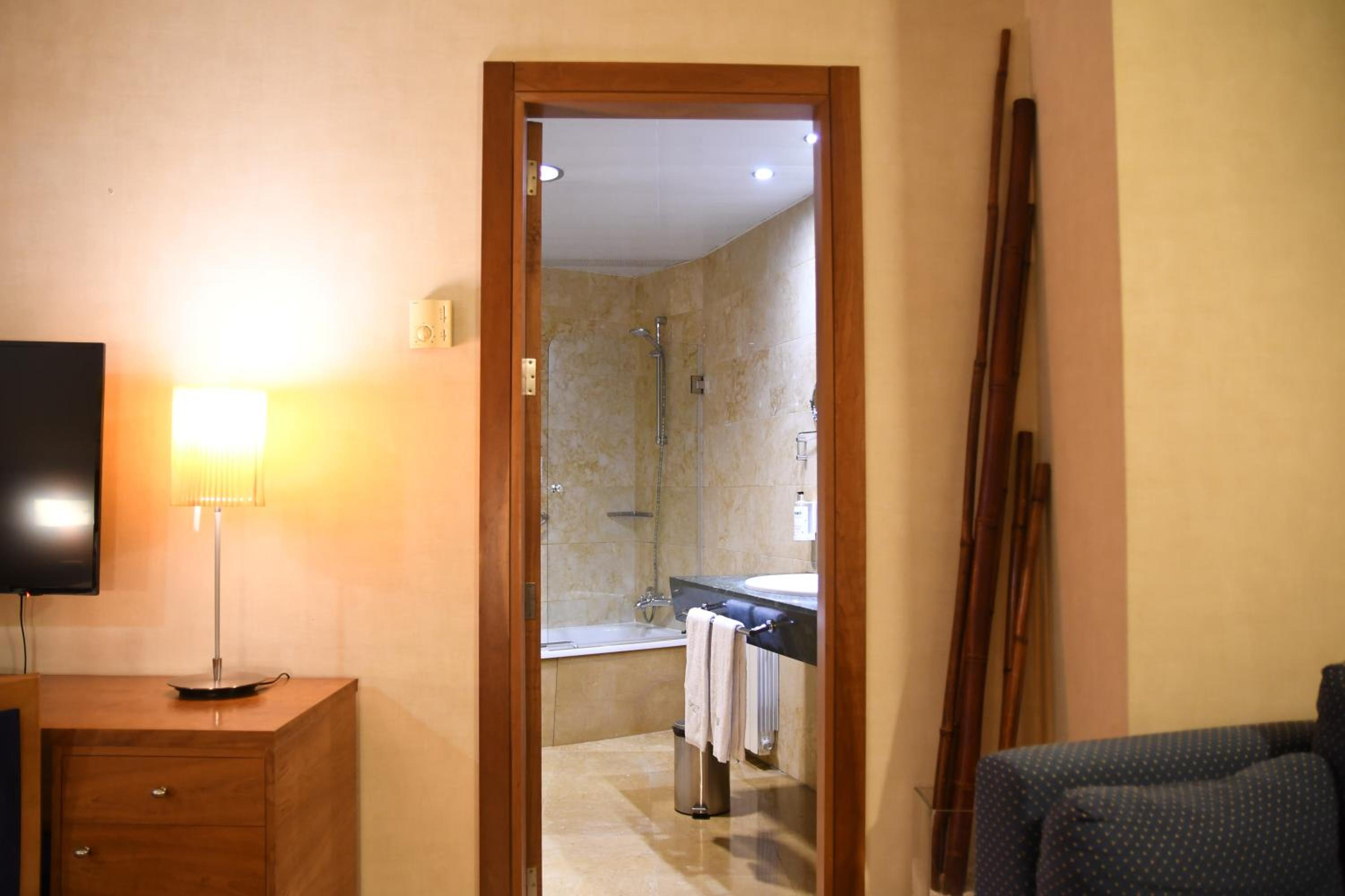 Single Room photo 3