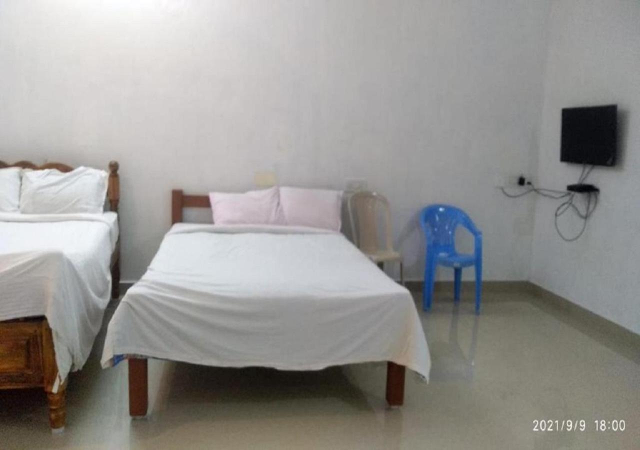 Quadruple Room - Photo 5