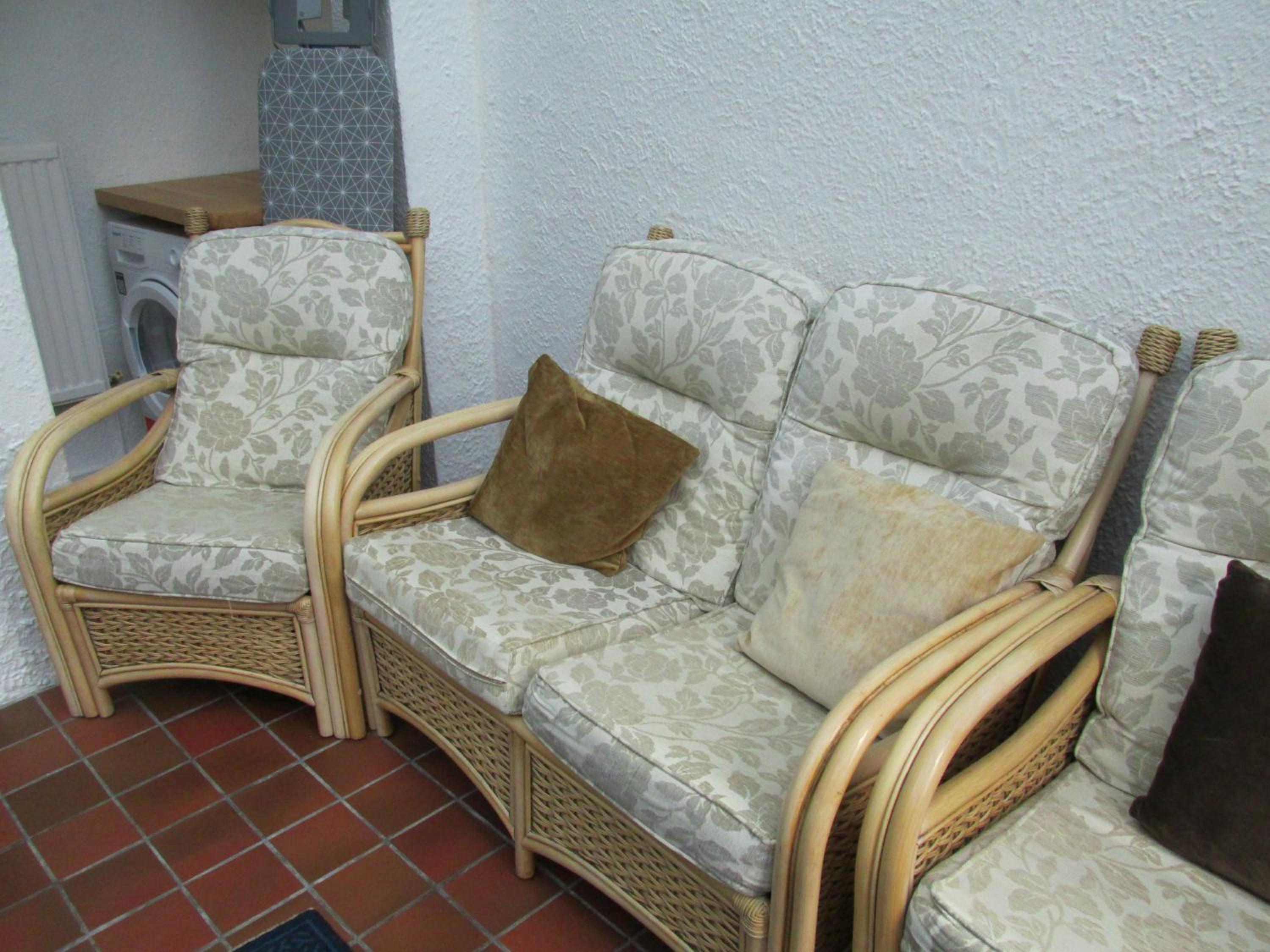 Apartment - Ground Floor photo 2