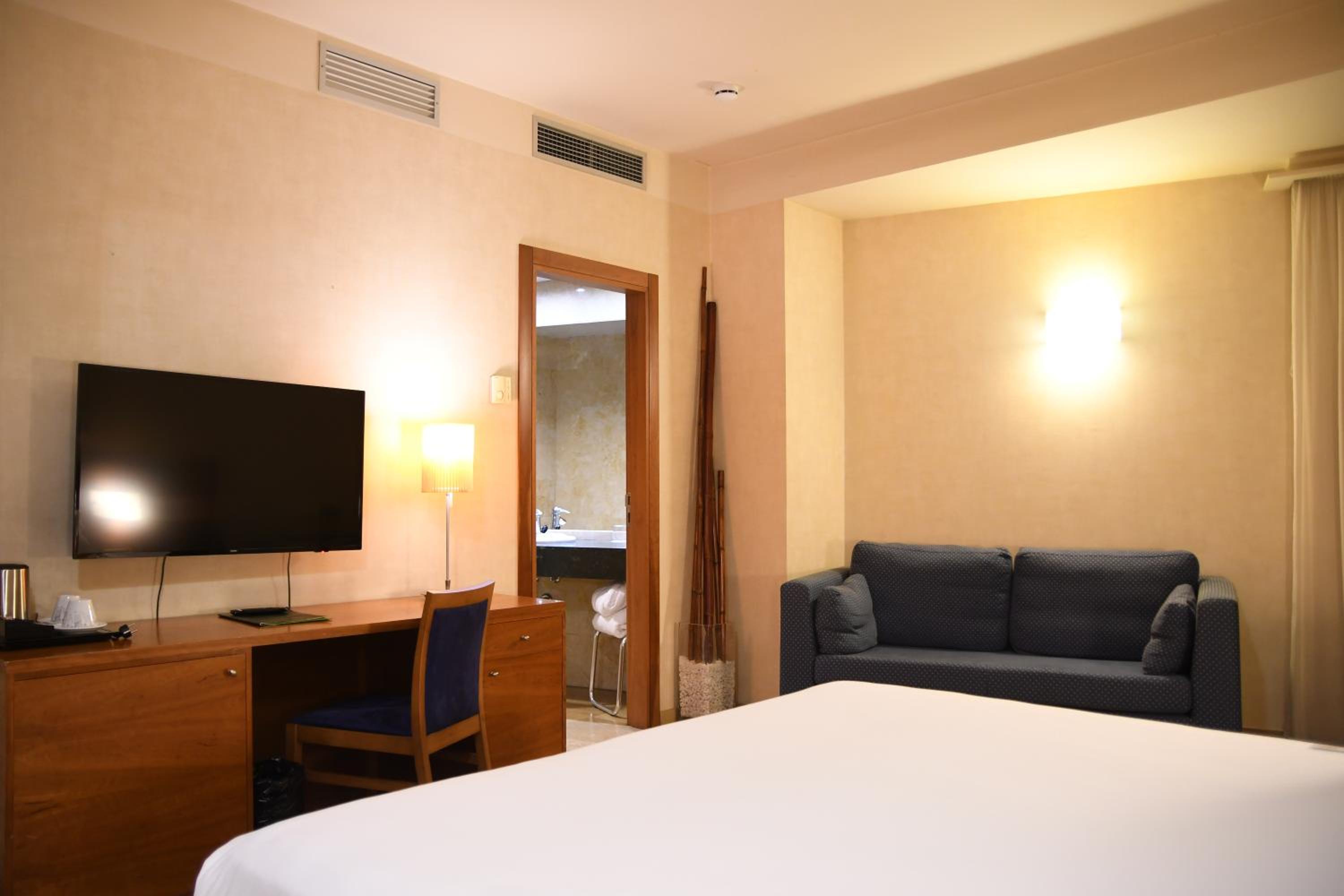 Superior Room - Photo 2