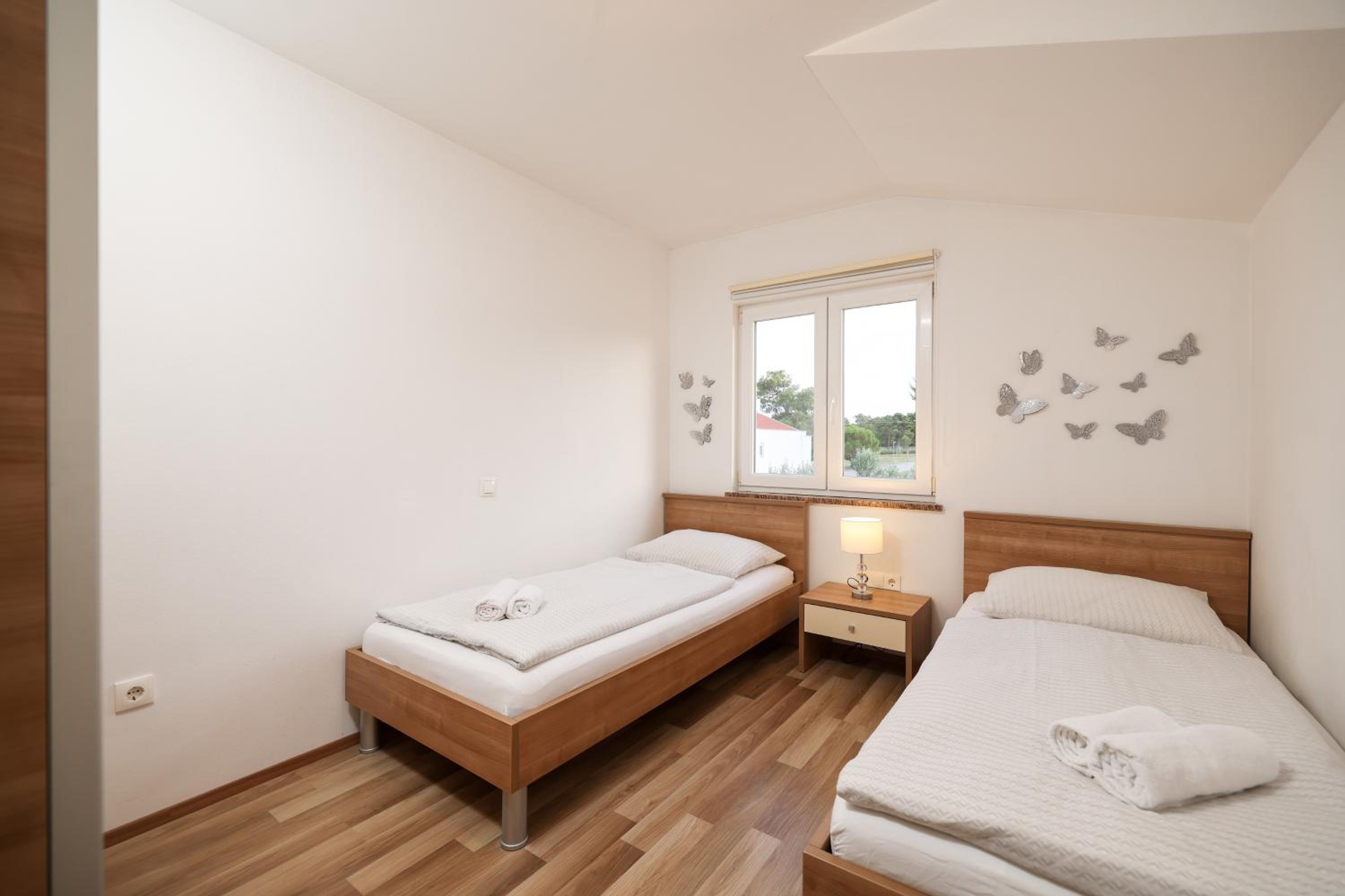 Two-Bedroom Apartment - Photo 7