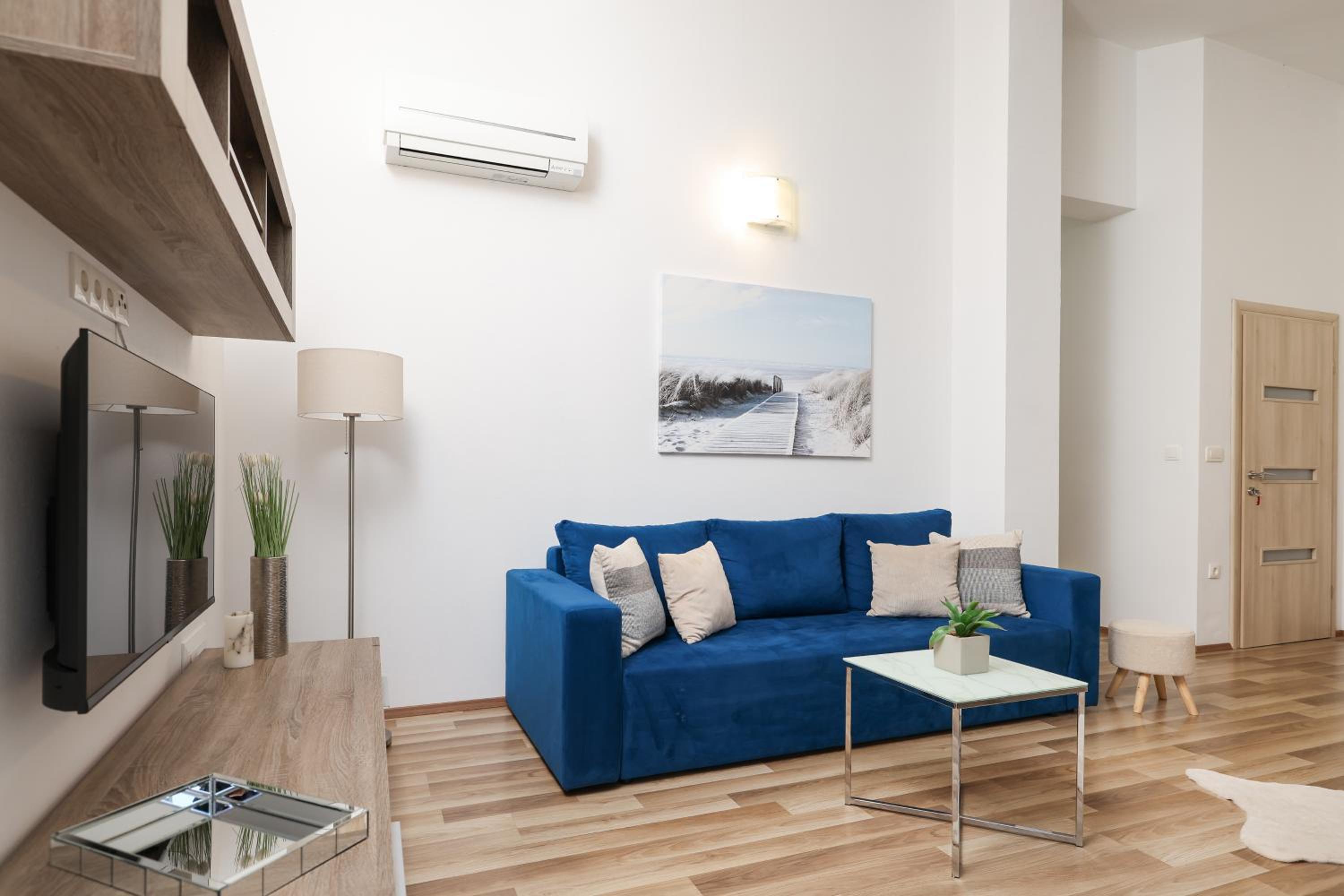 Two-Bedroom Apartment - Photo 17