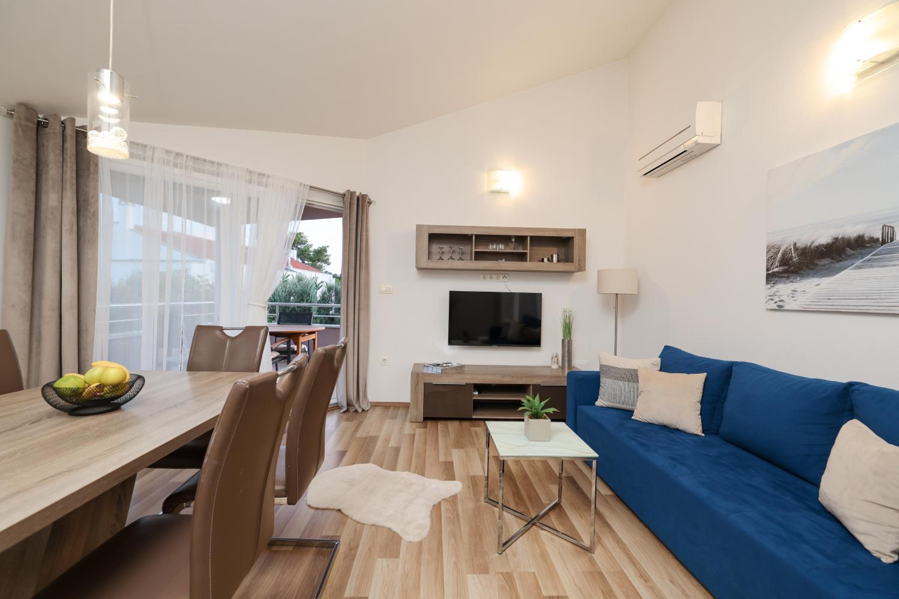 Two-Bedroom Apartment - Photo 15