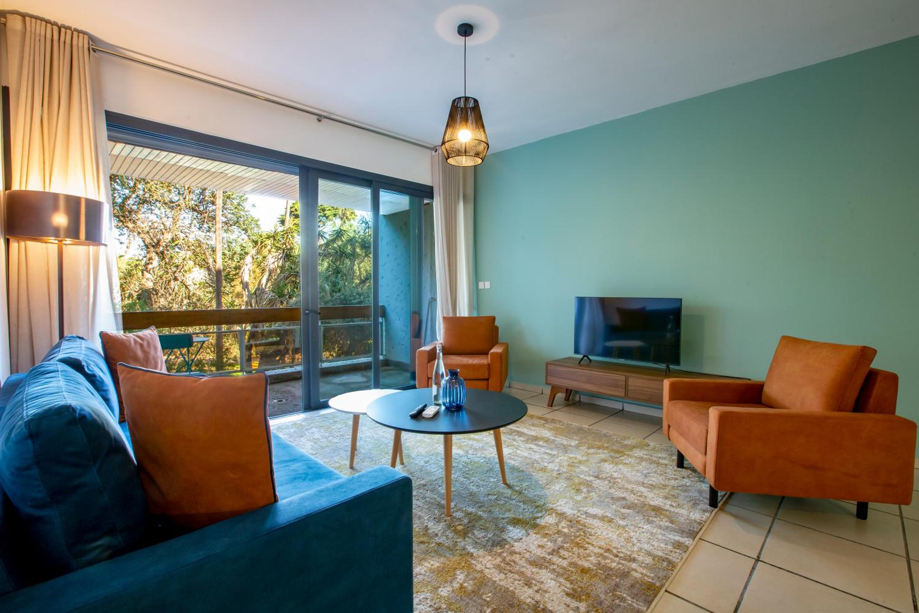 Apartment with Garden View - Photo 1