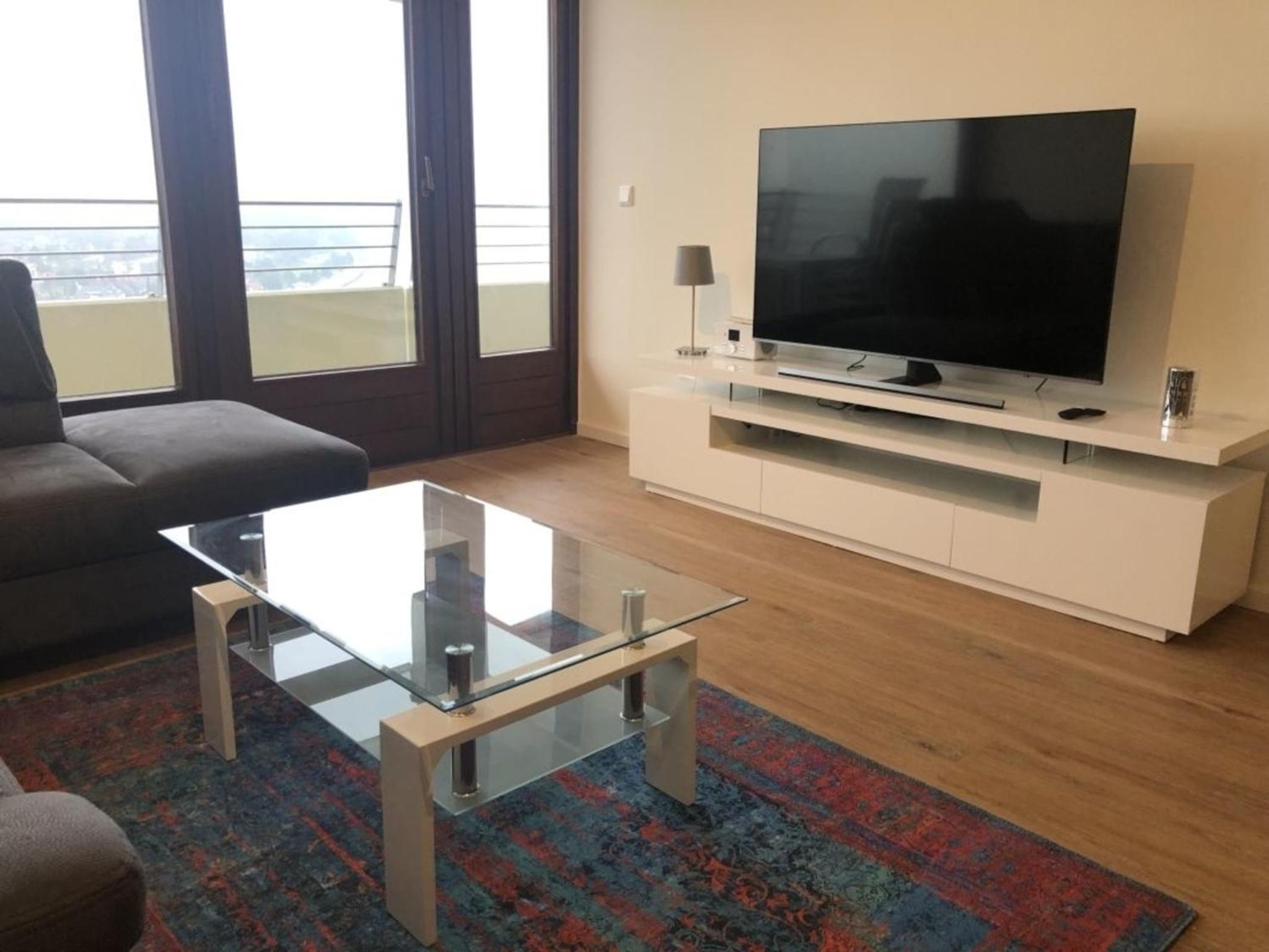 Apartment photo 1