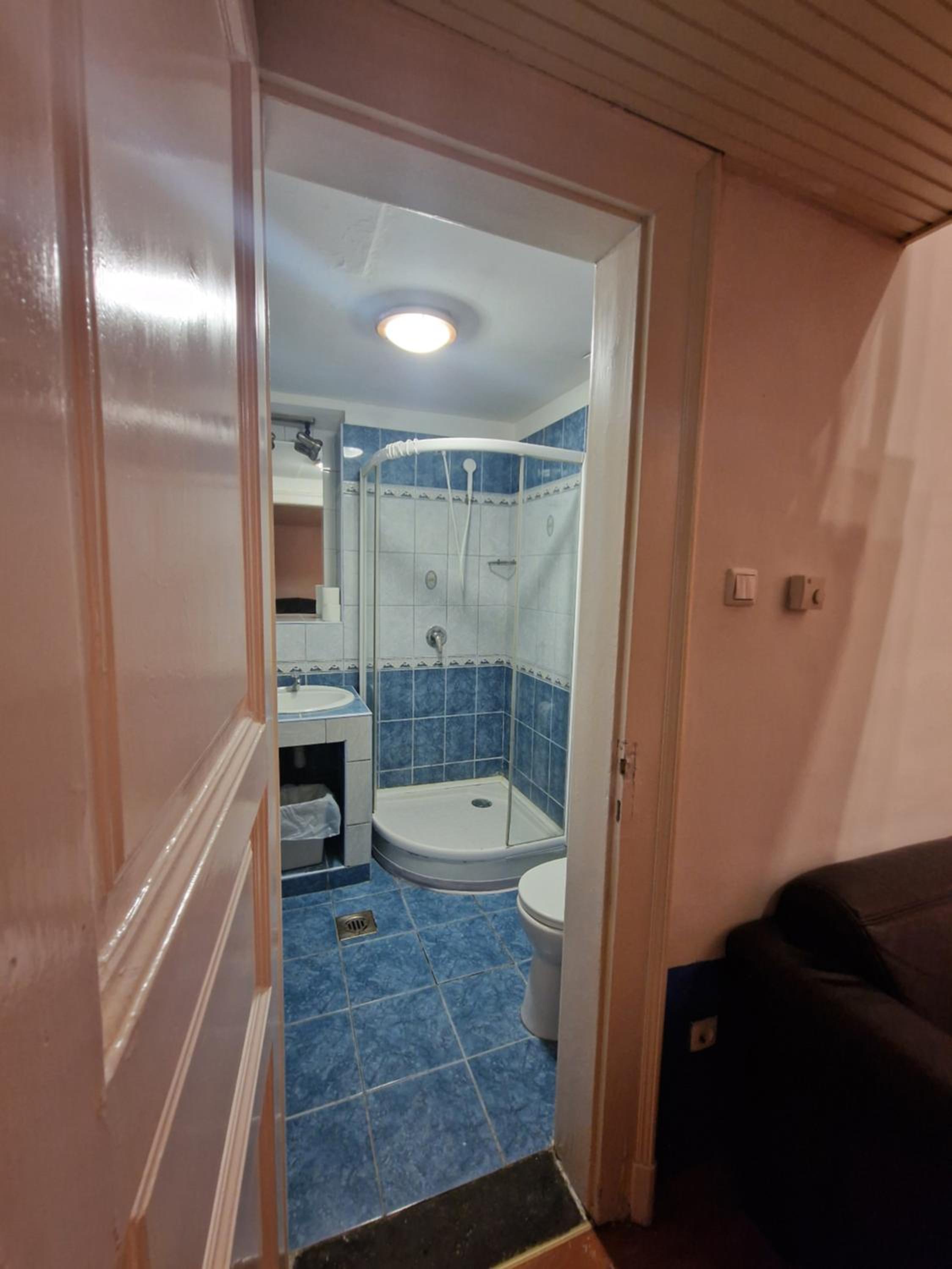 One-Bedroom Apartment - Non-Smoking - Photo 4
