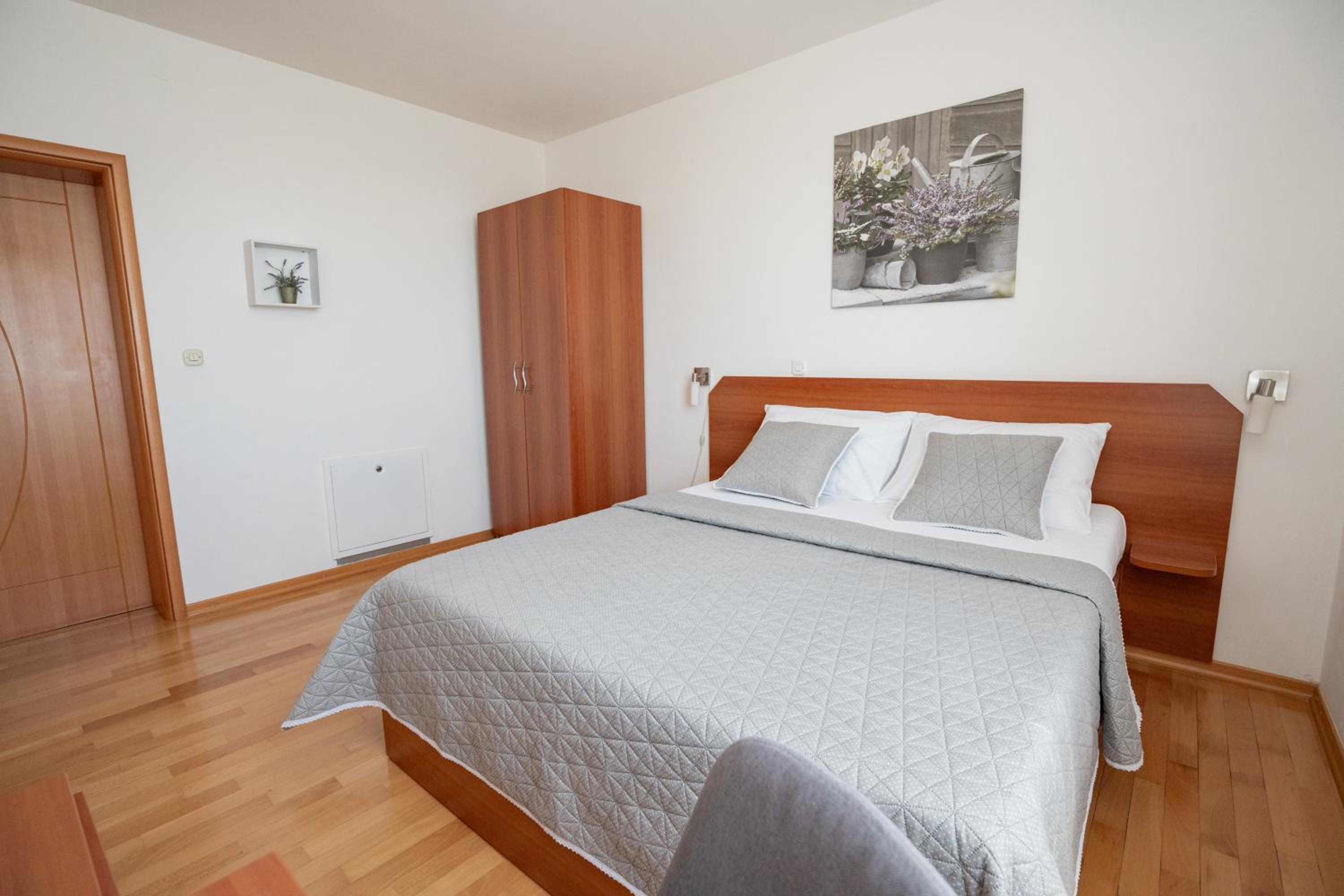 Double Room photo 3