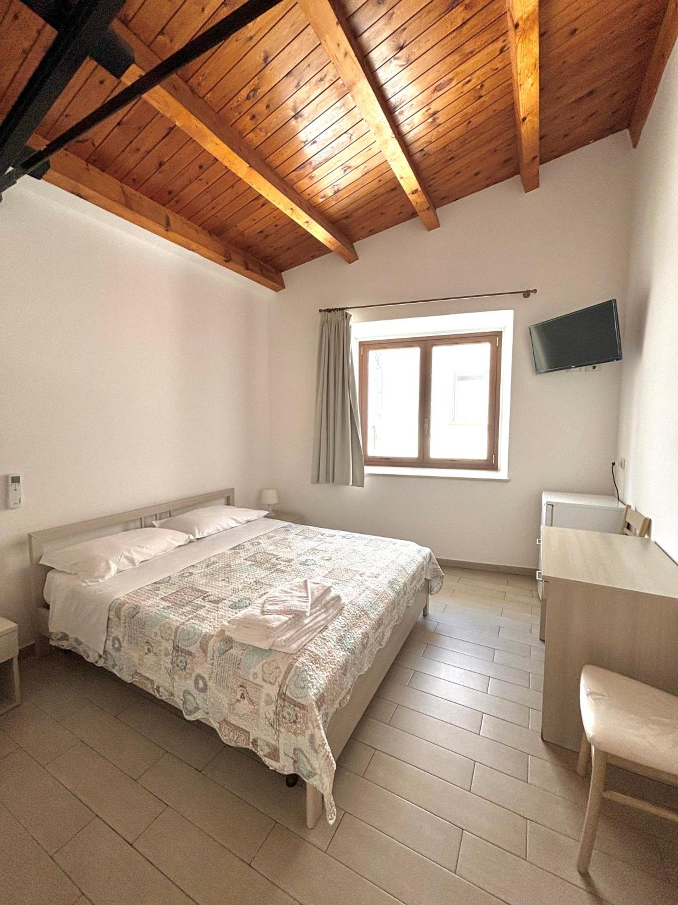 Superior Double Room photo 3